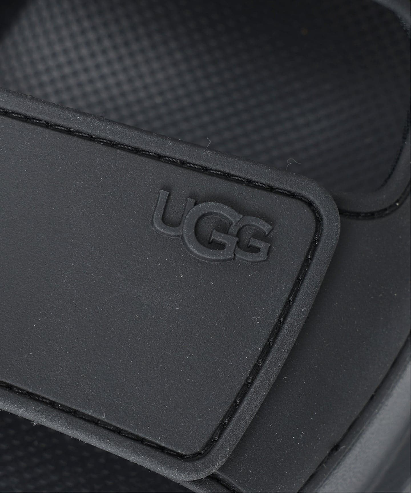 別注カラーあり/追加2》 UGG/アグ GoldenGlow Sandal W（サンダル