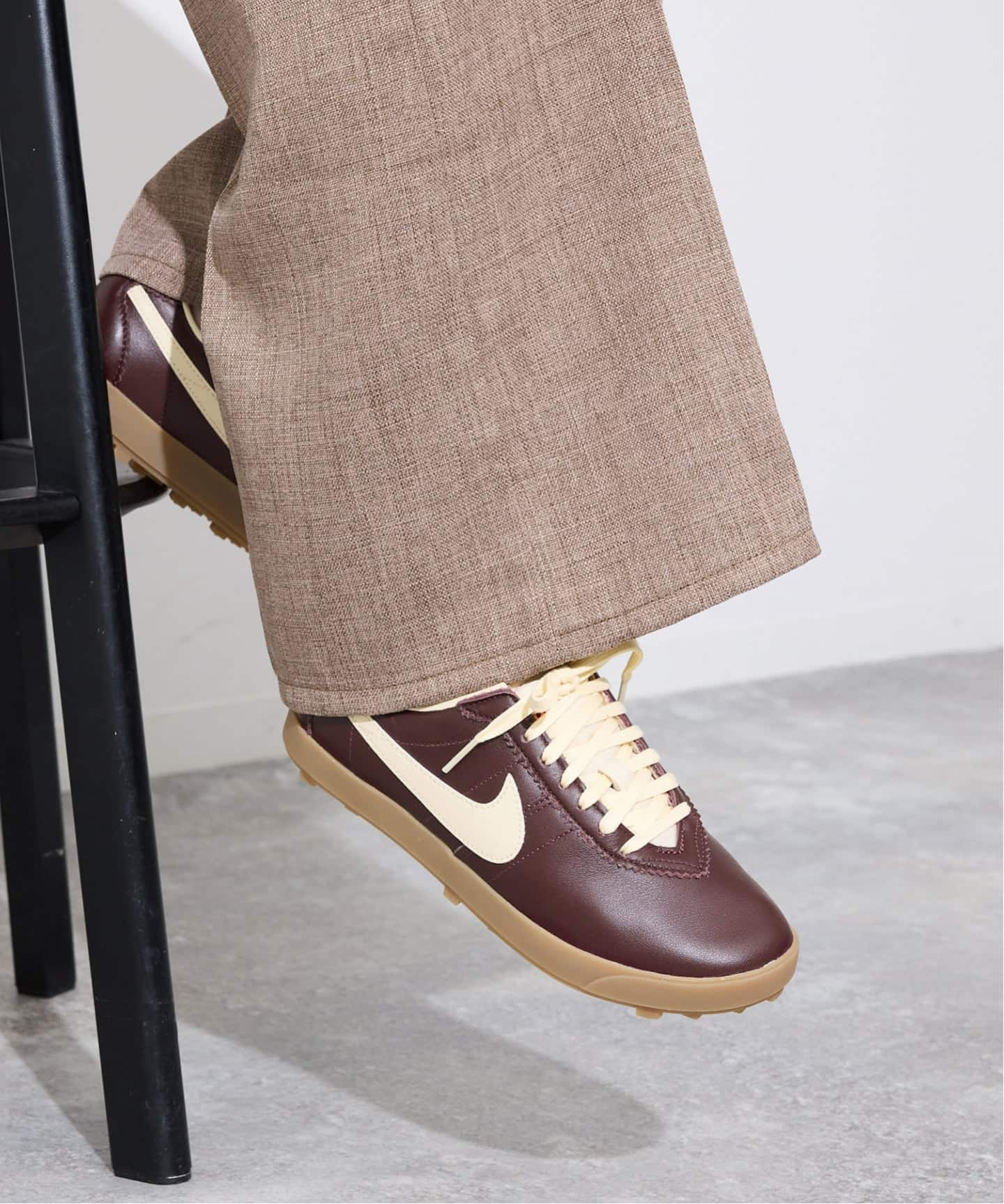 NIKE/ナイキ ASTROGRABBER LTHR II1259-600（スニーカー）｜SLOBE IENA