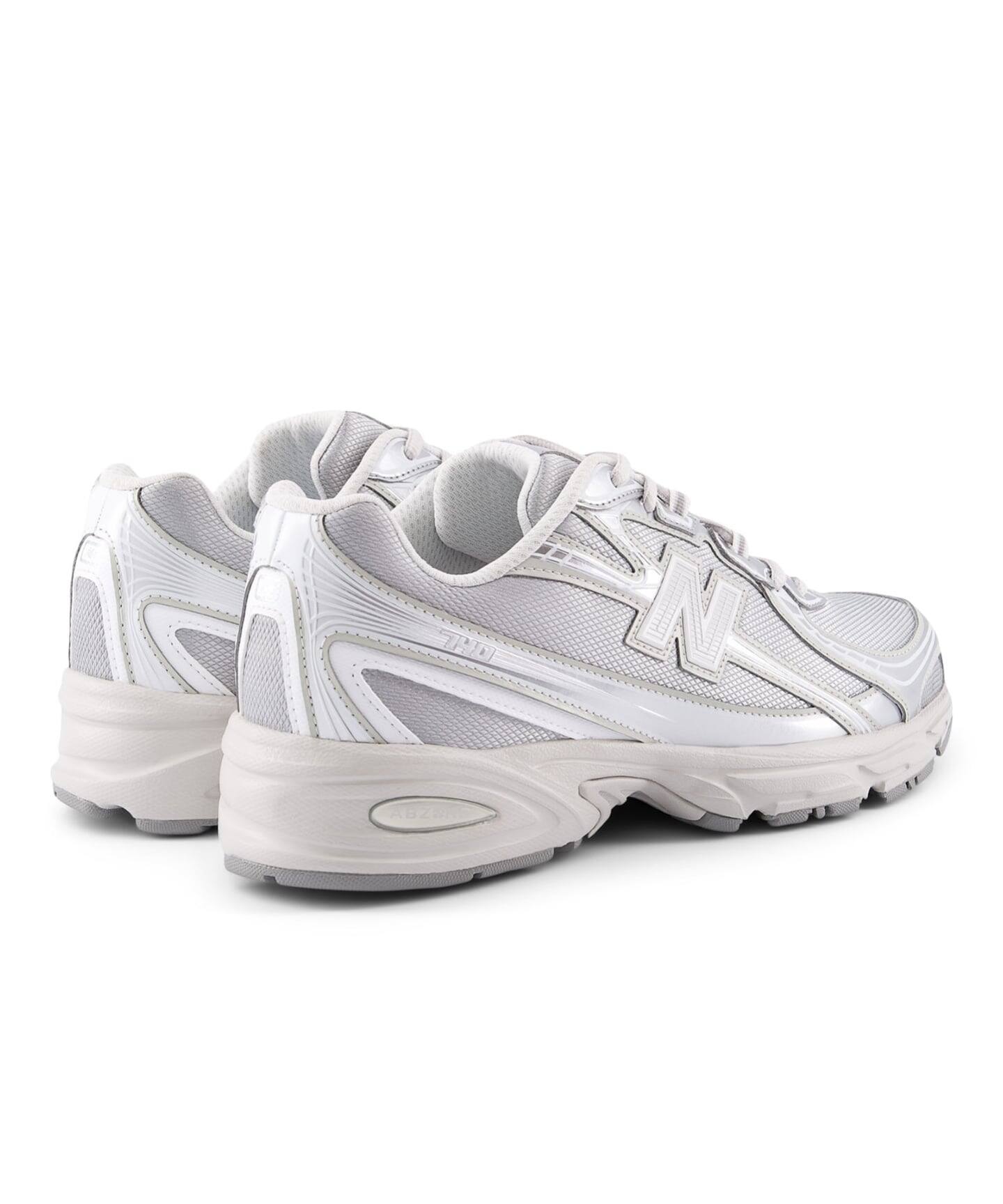 NEW BALANCE/ニューバランス U740（スニーカー）｜SLOBE IENA
