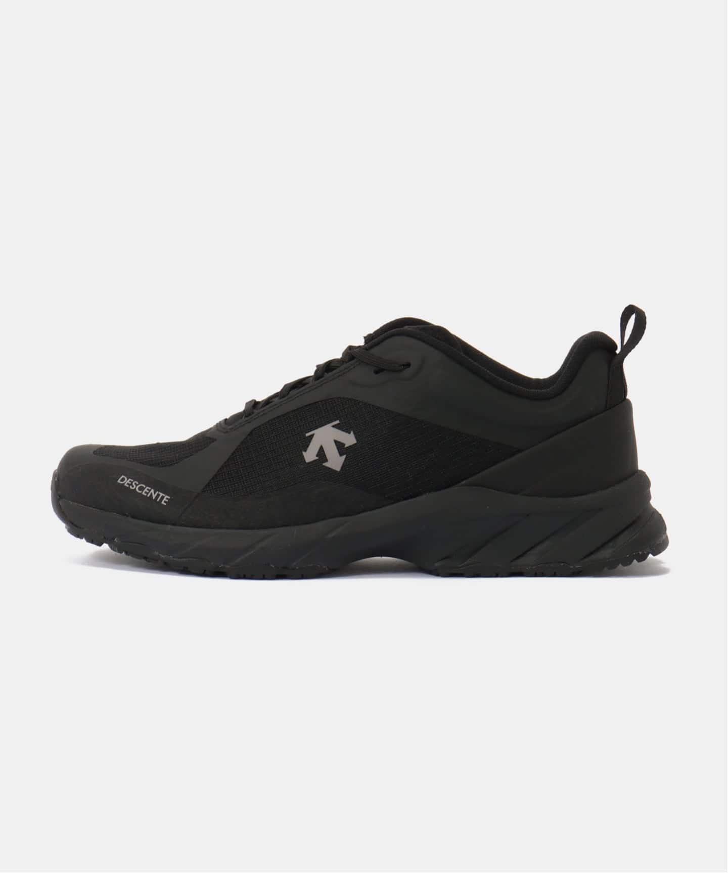 DESCENTE/デサント TORVENT DU6SRS02UZ（スニーカー）｜SLOBE IENA