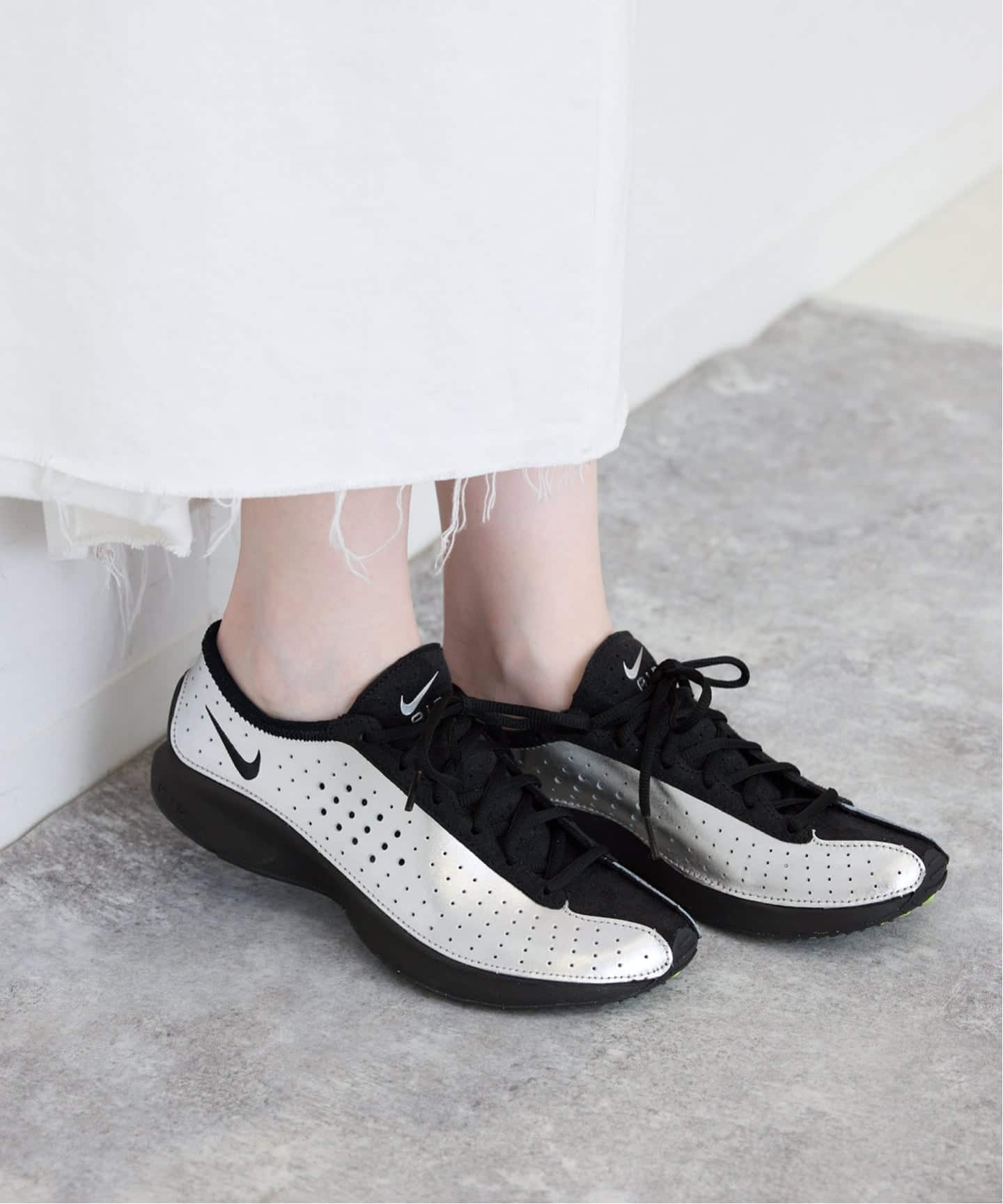 ナイキ NIKE IB5824-001 スニーカー NIKE/ナイキ WMNS SUPERFLY IB5824 001（スニーカー）｜SLOBE IENA