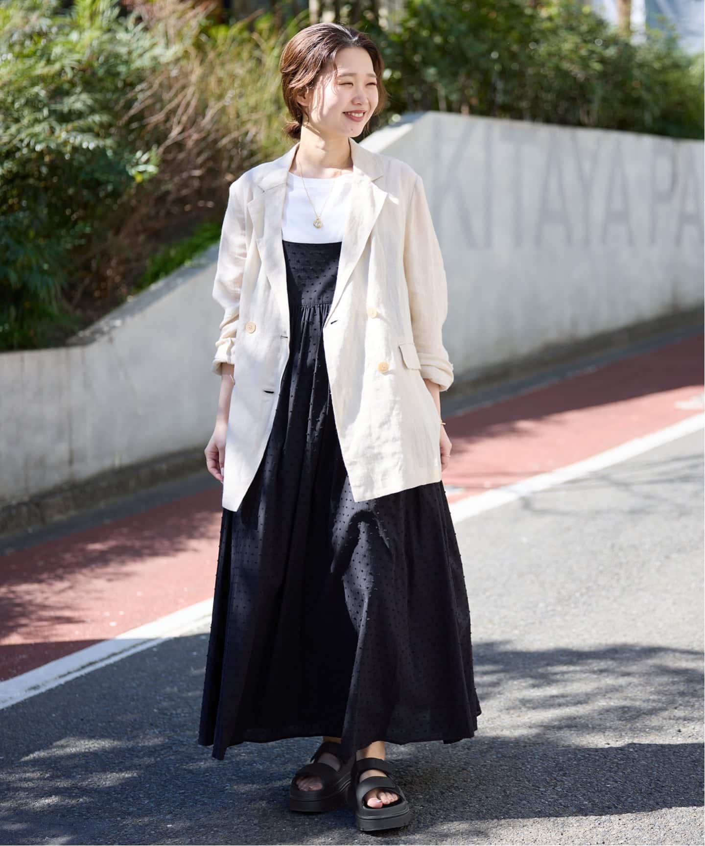 靴 Slobe iena UGG GoldenGlow Sandal W 24 追加3》UGG/アグ GoldenGlow Sandal W（サンダル）｜SLOBE IENA