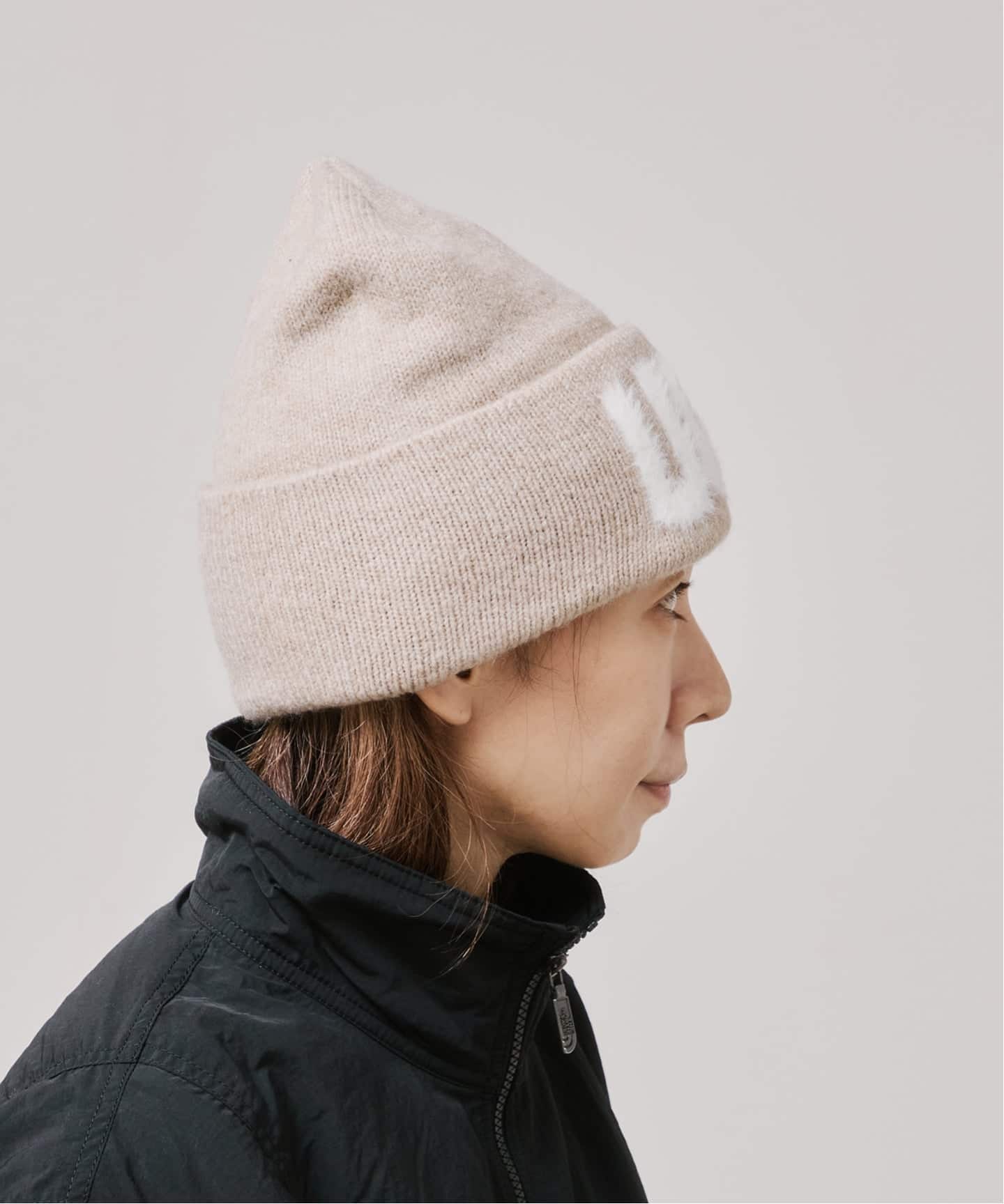 UGG U FUZZY UGG LOGO BEANIE 105248（ニットキャップ・ビーニー