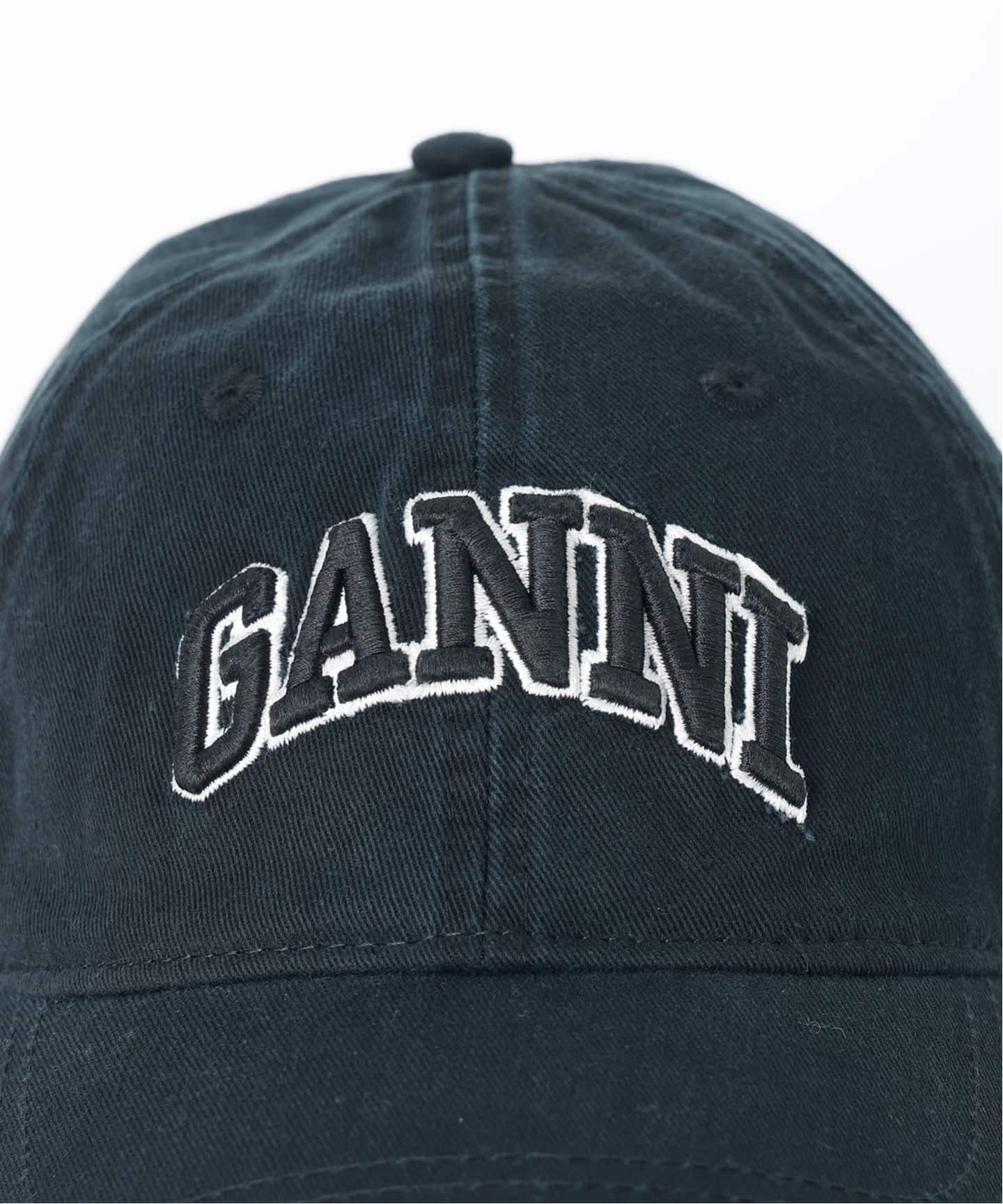 新宿・WEB限定》GANNI / ガニー Washed Cotton Canvas Cap Emb