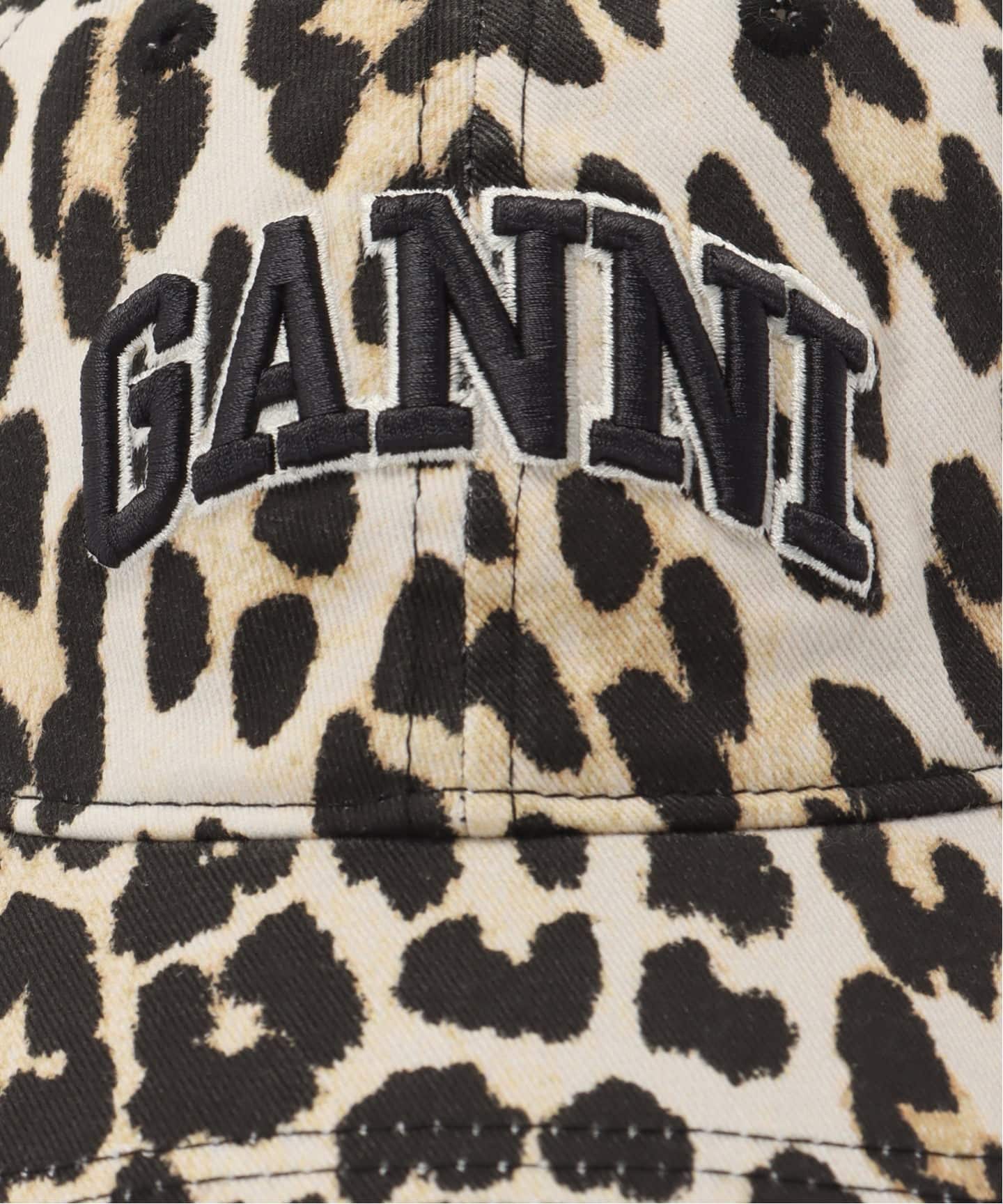 GANNI / ガニー Washed Cotton Canvas Cap Leo Emb（キャップ）｜UBY