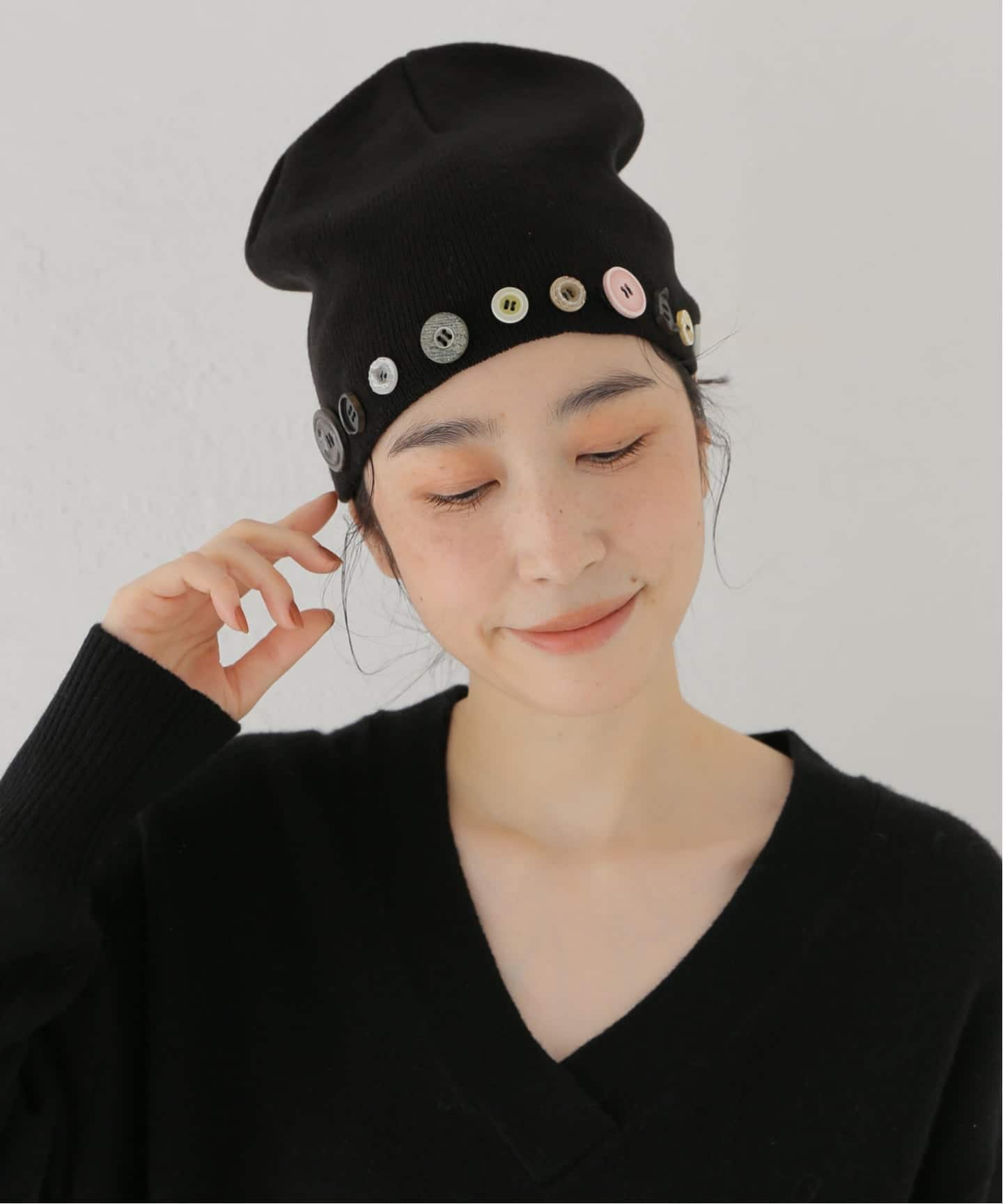 vacant archive ボタン装飾 ニット帽 ブラック Geek Office / ギークオフィス】VACANT Archive / TOMI BUTTON BEANIE