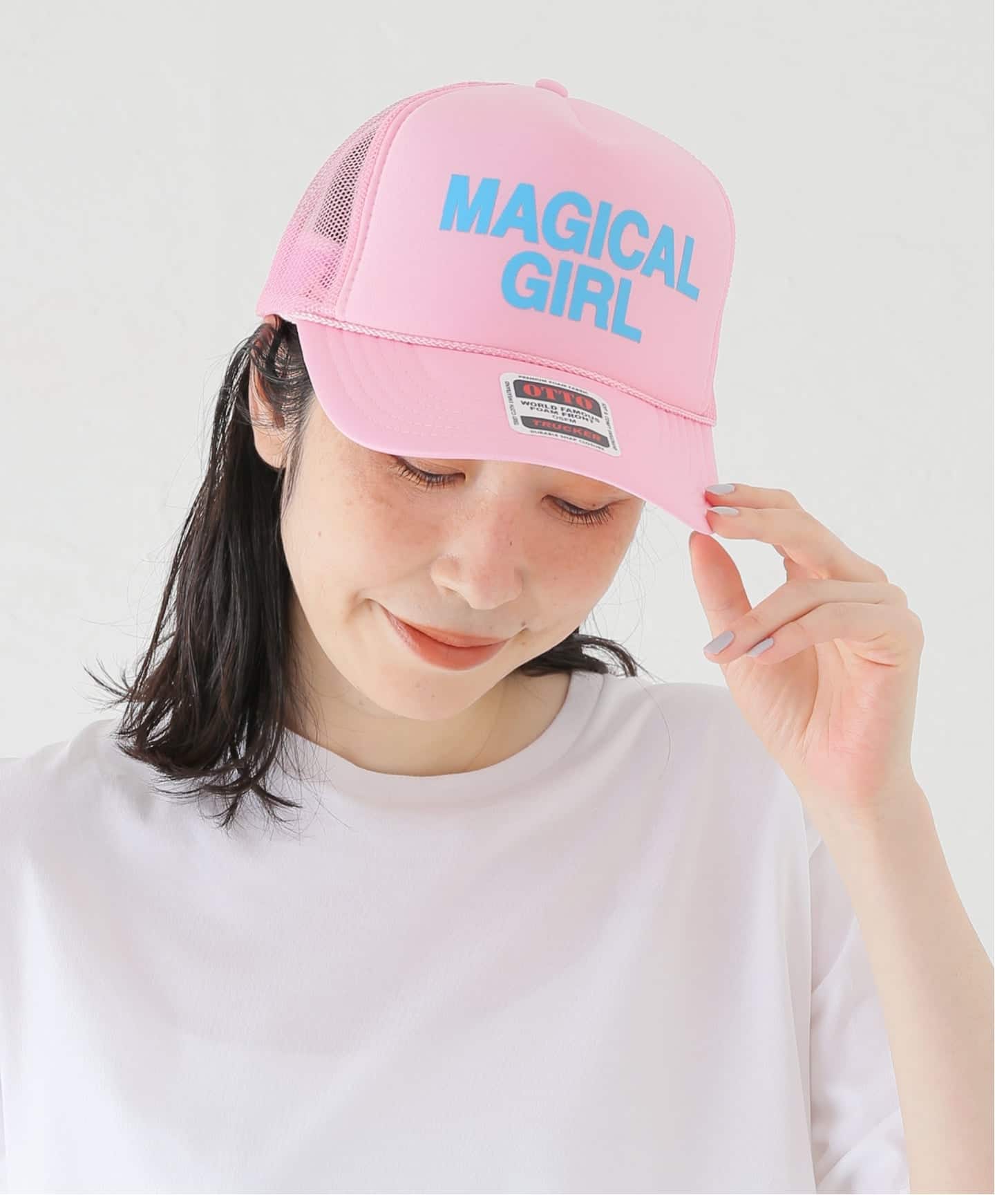 Ashley Williams】 PINK TRUCKER HAT（キャップ）｜Oriens JOURNAL