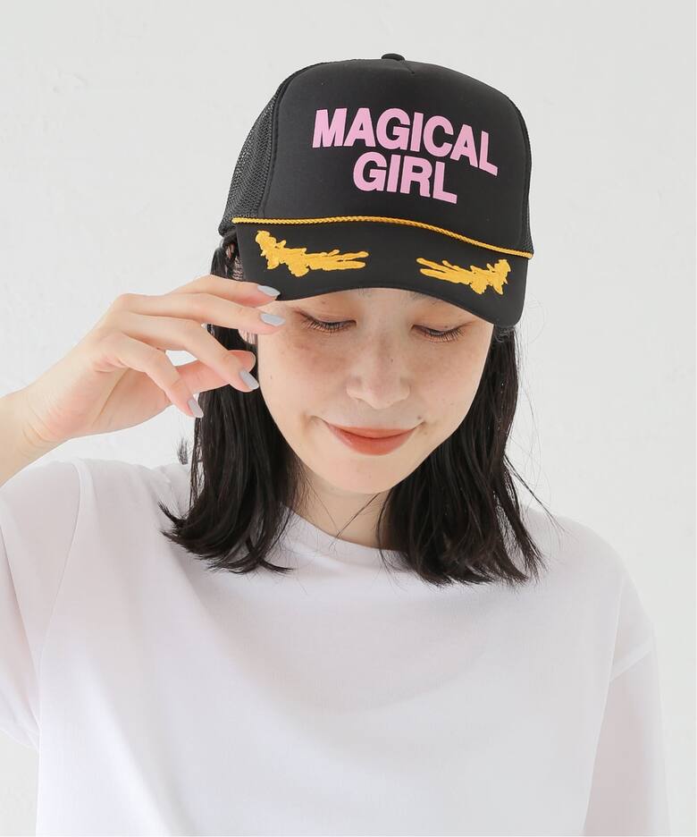 Ashley Williams】 BLACK EMBROIDERED TRUCKE（キャップ）｜Oriens 