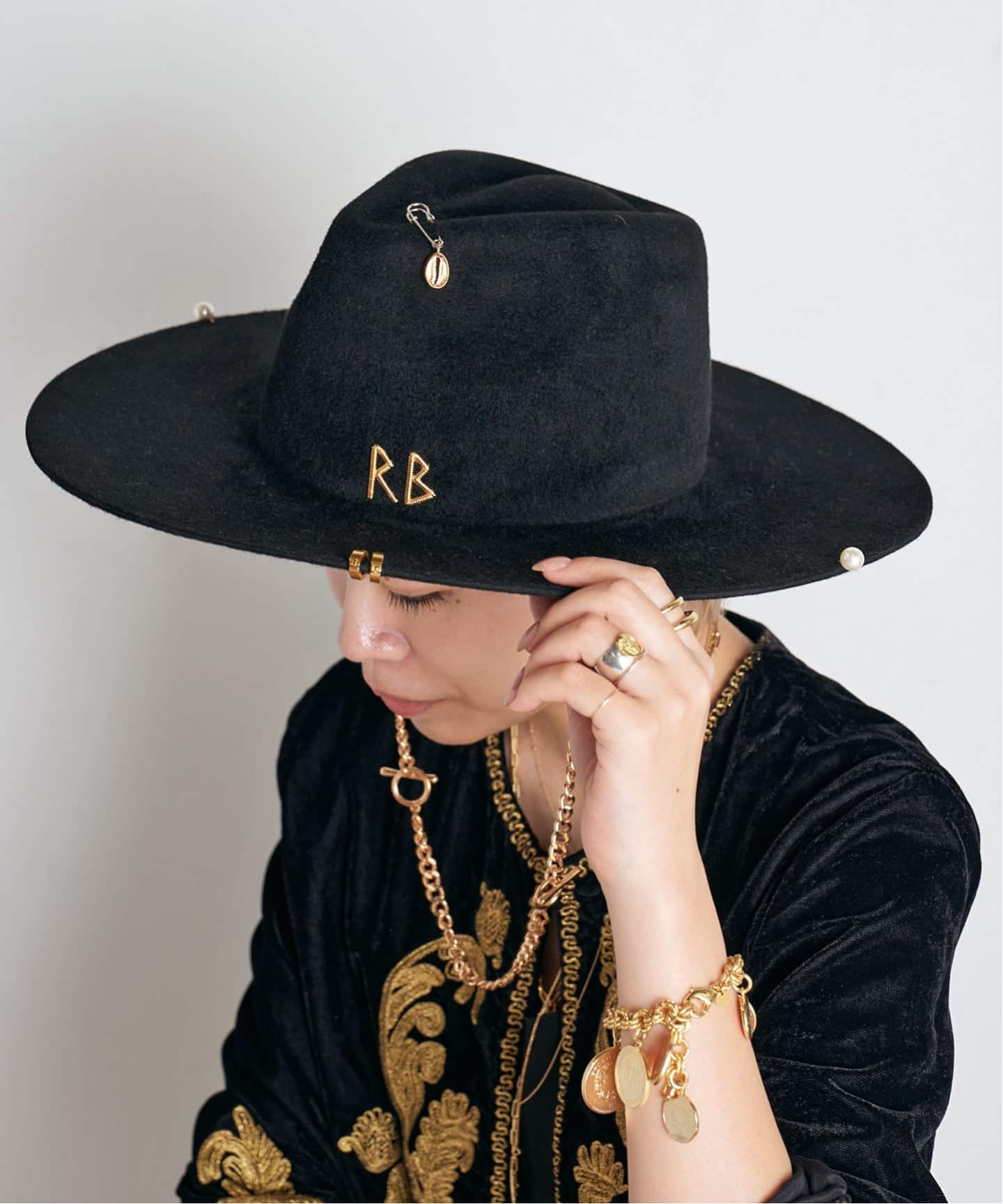 Ruslan Baginskiy/ラスラン・バジンスキー】Chain Strap Fedora HAT
