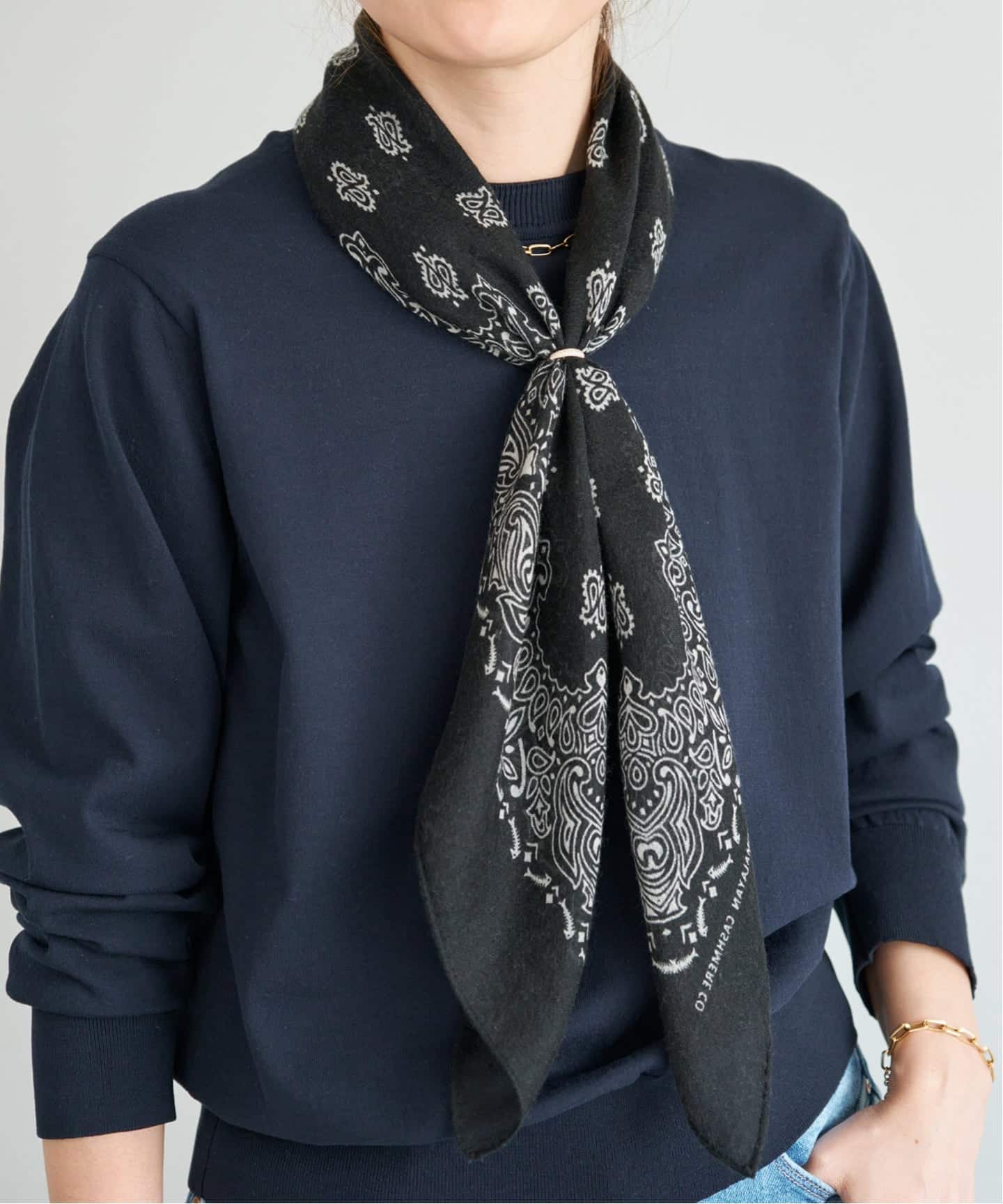 L'Appartement ヒマラヤンカシミヤのバンダナ HIMALAYAN CASHMERE/ヒマラヤン カシミヤ】COMPANY CLASSIC BANDA
