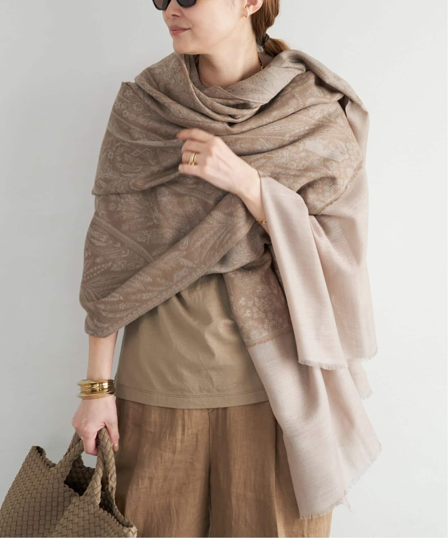 ドゥーズエムクラス　装飾付きベージュストール　シルク90% PETRUSSE/ぺトルス】JACQUARD STOLE（スカーフ／バンダナ）｜Deuxieme