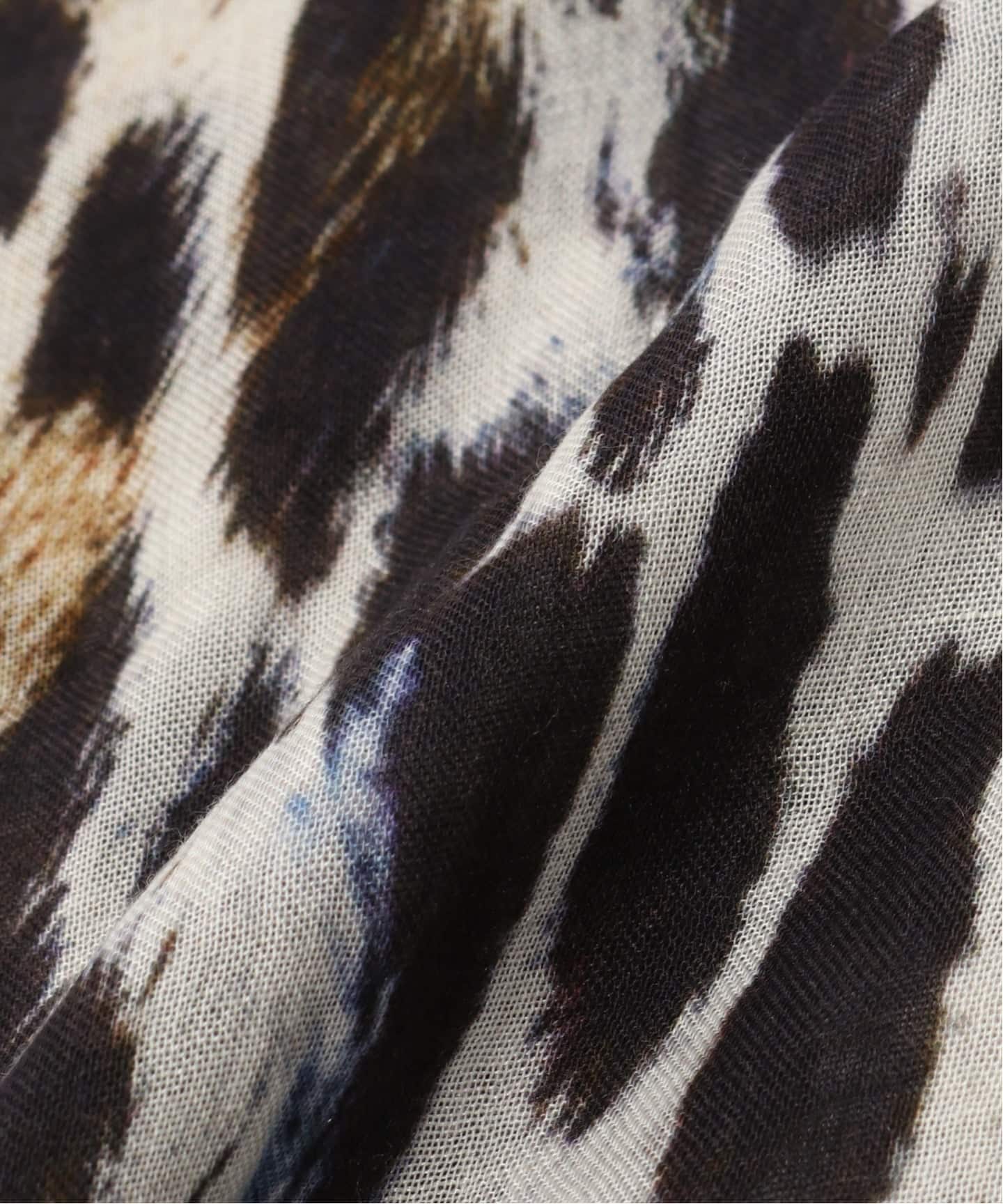 FALIERO SARTI/ファリエロ サルティ】 LEOPARED PRINT SCARF（ストール
