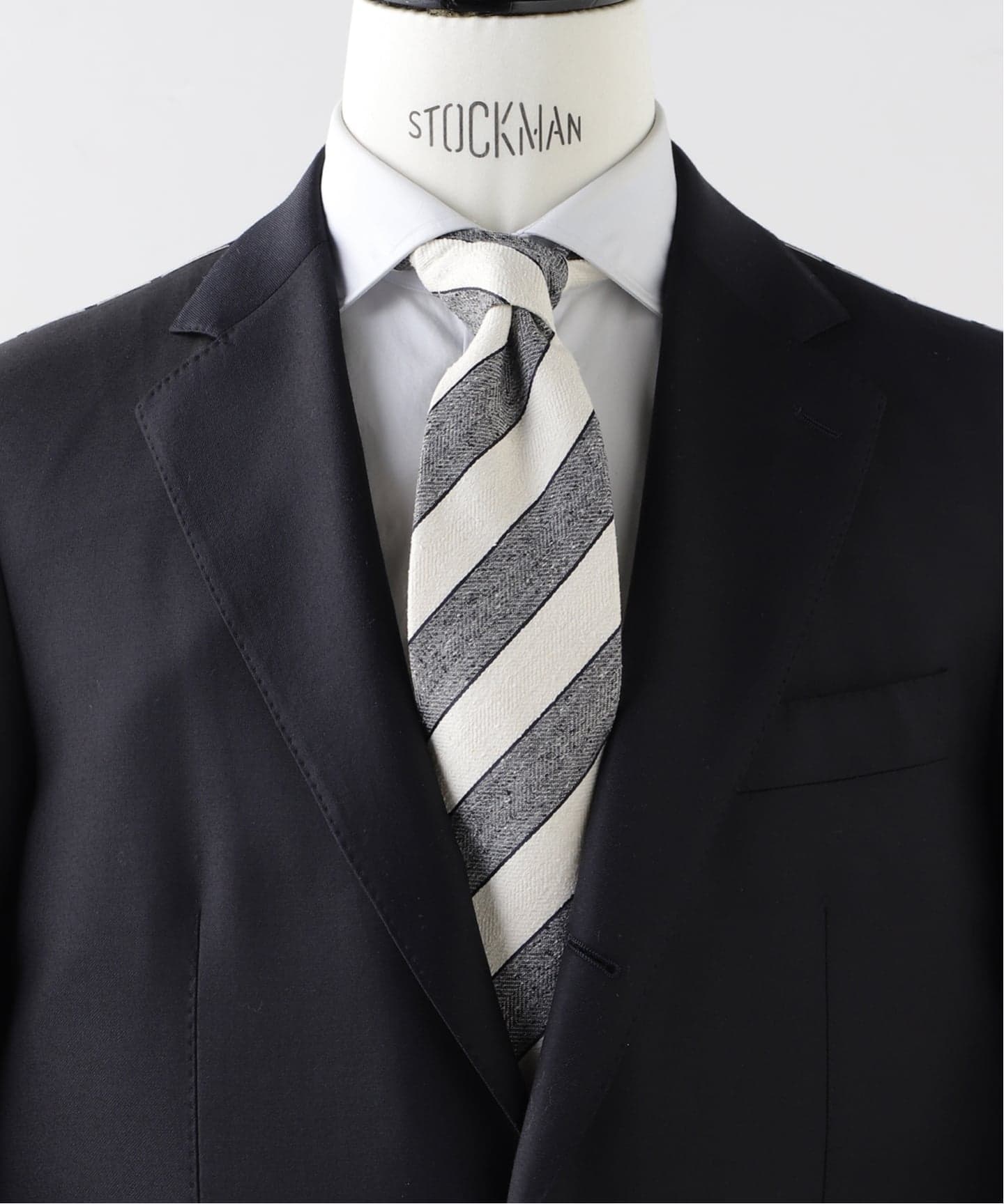 Holliday & Brown(ホリデー & ブラウン) Herringbone White Stripe