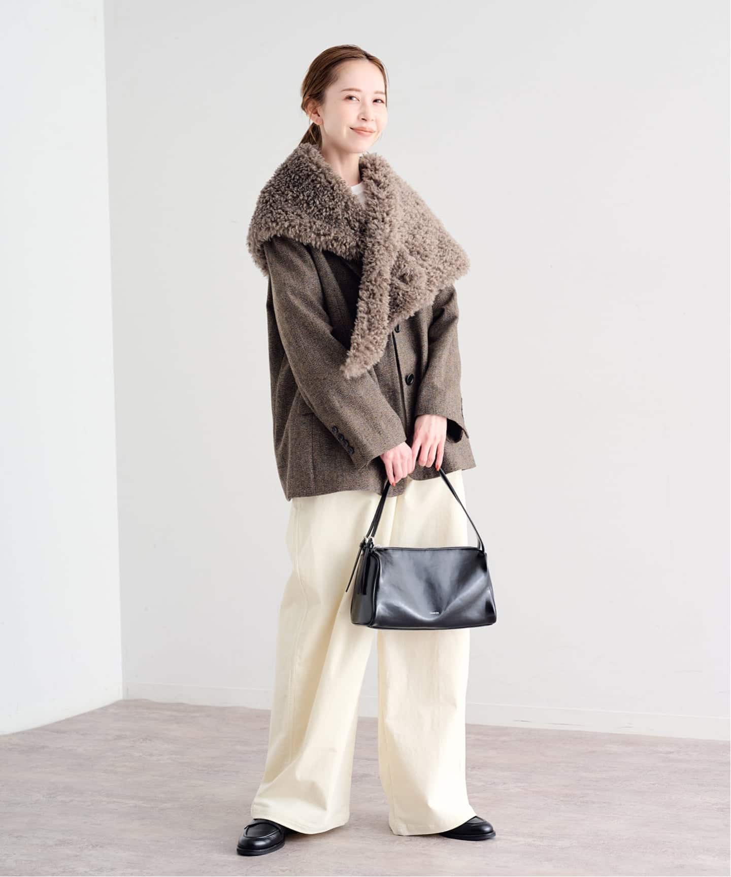 【BARNYARDSTORM 】HELEN MOOREストール HELEN MOORE/ヘレンムーア FUR SCARF（ストール）｜UBY Spick & Span