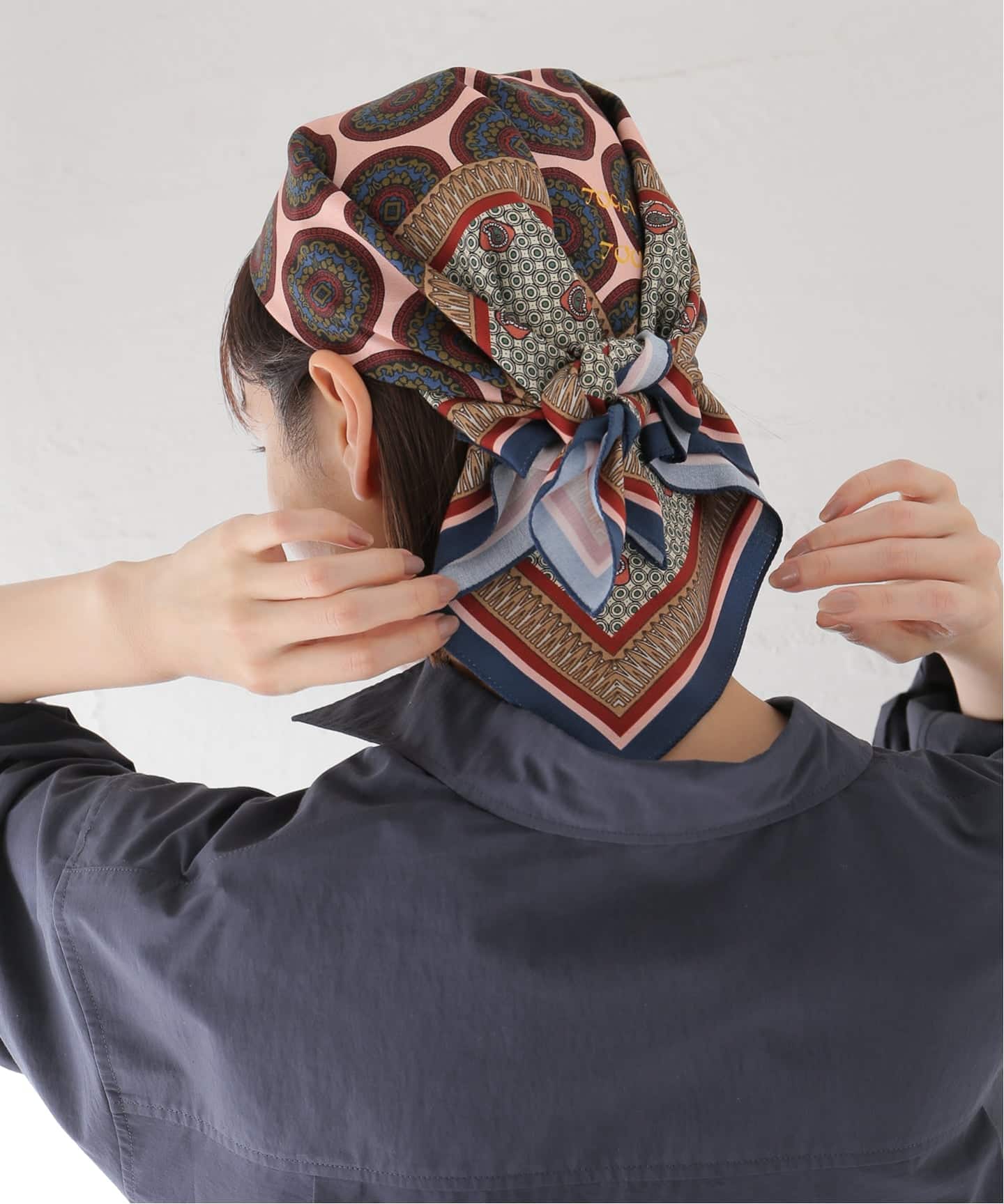 TOGA TOO/トーガトゥ】 Print scarf/スカーフ（スカーフ／バンダナ