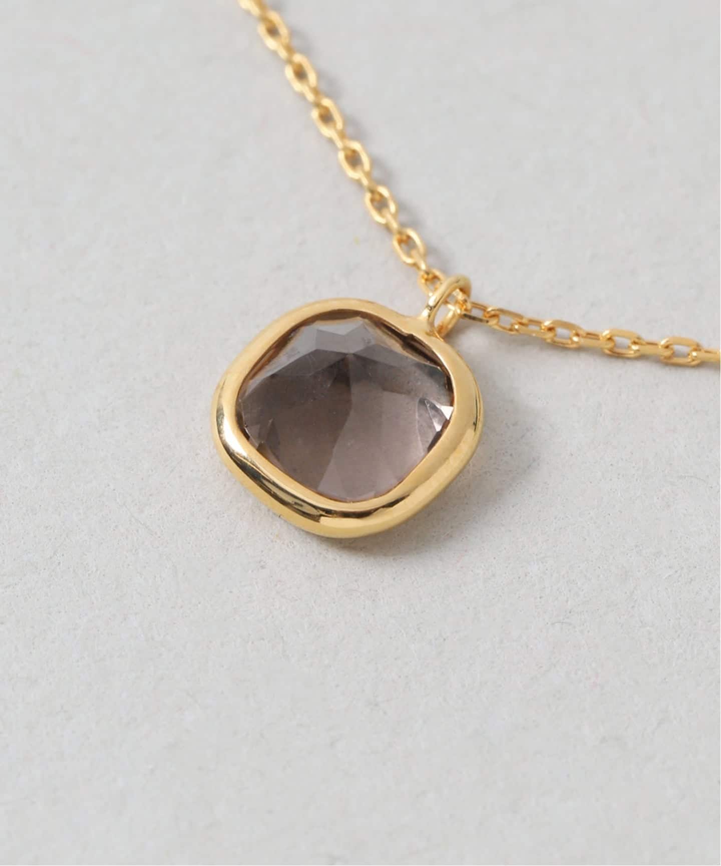 WEB限定》【SAMH by LILAS】スモーキークォーツネックレス SVK18GP