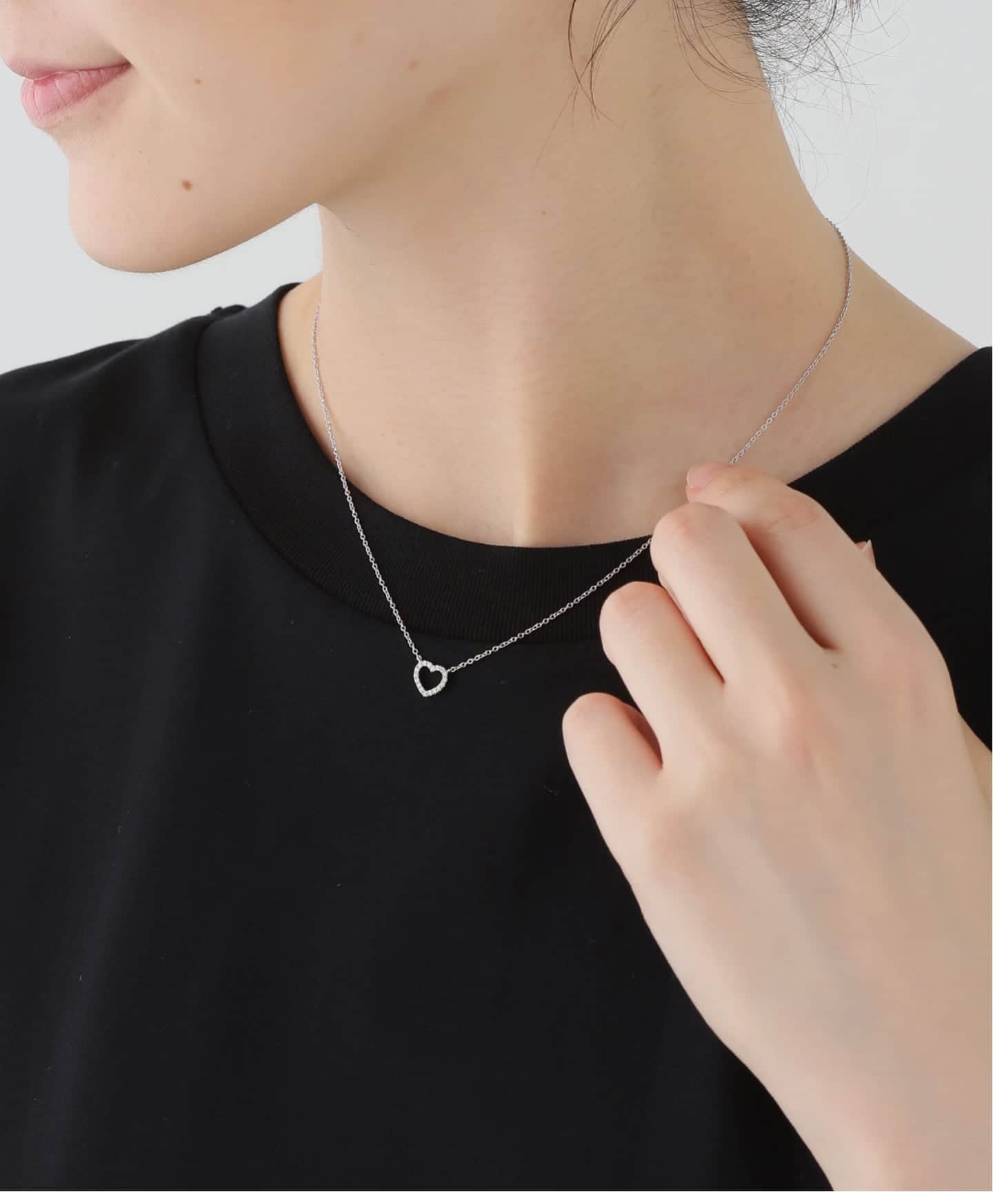 TIFFANY＆CO. Metro Heart Necklace（ネックレス）｜HIROB（ヒロブ）の