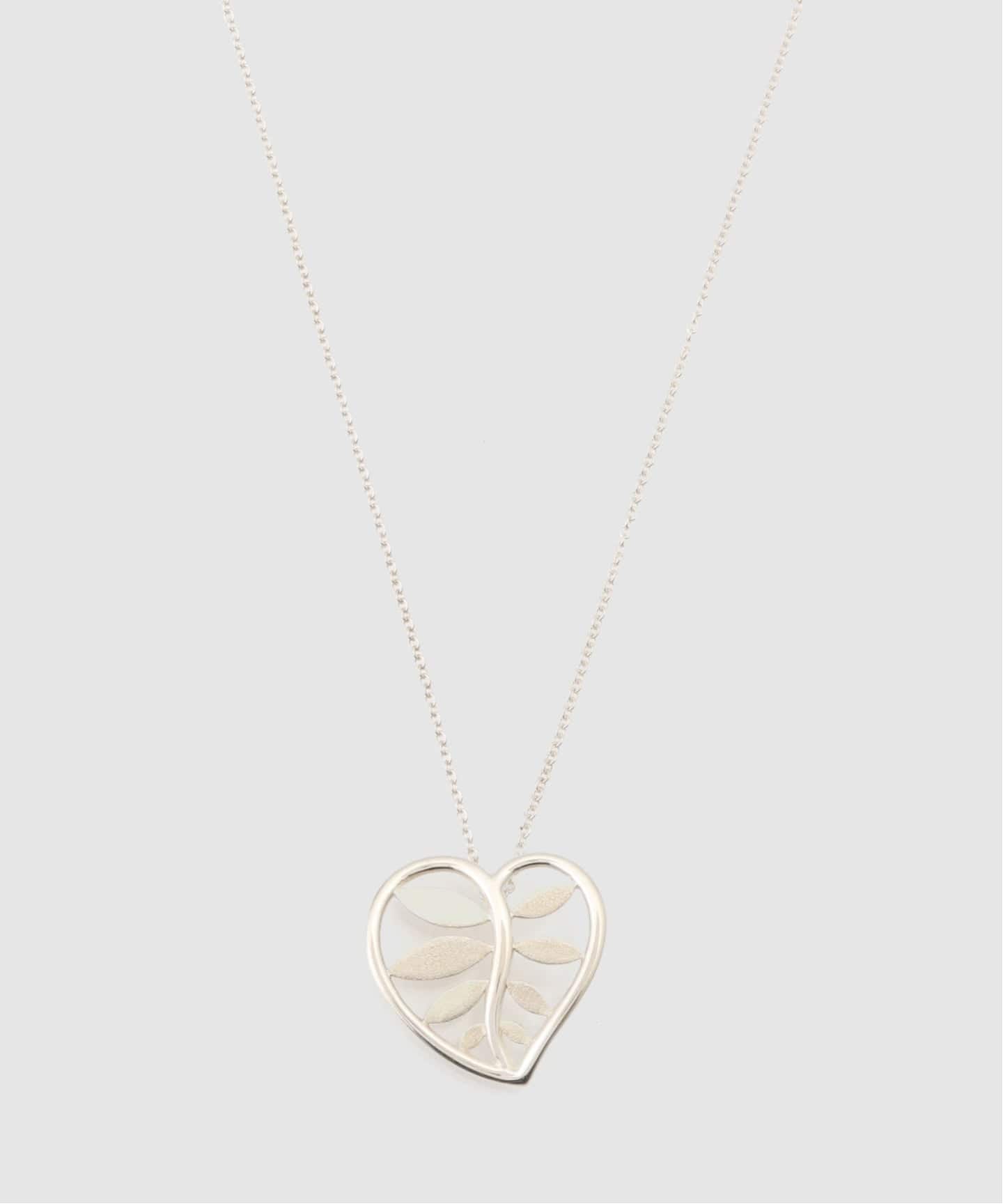 VINTAGE TIFFANY&Co./ティファニー】Olive leaf heart necklace