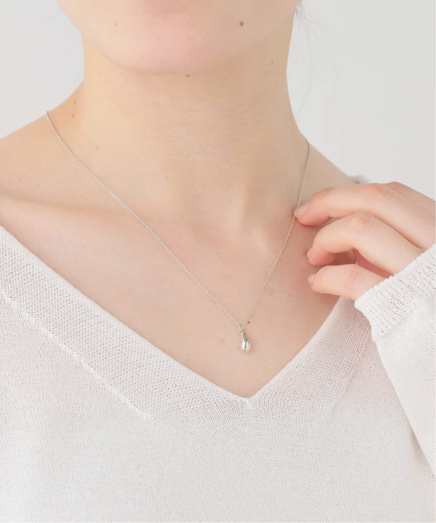 VINTAGE TIFFANY&Co./ティファニー】Tear drop necklace（ネックレス