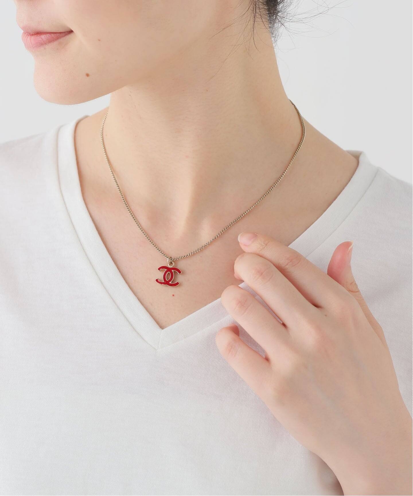 CHANEL 赤 スカーフ 帽子とネックレスデザイン VINTAGE CHANEL/シャネル】CC necklace（ネックレス）｜ENSEMBLE