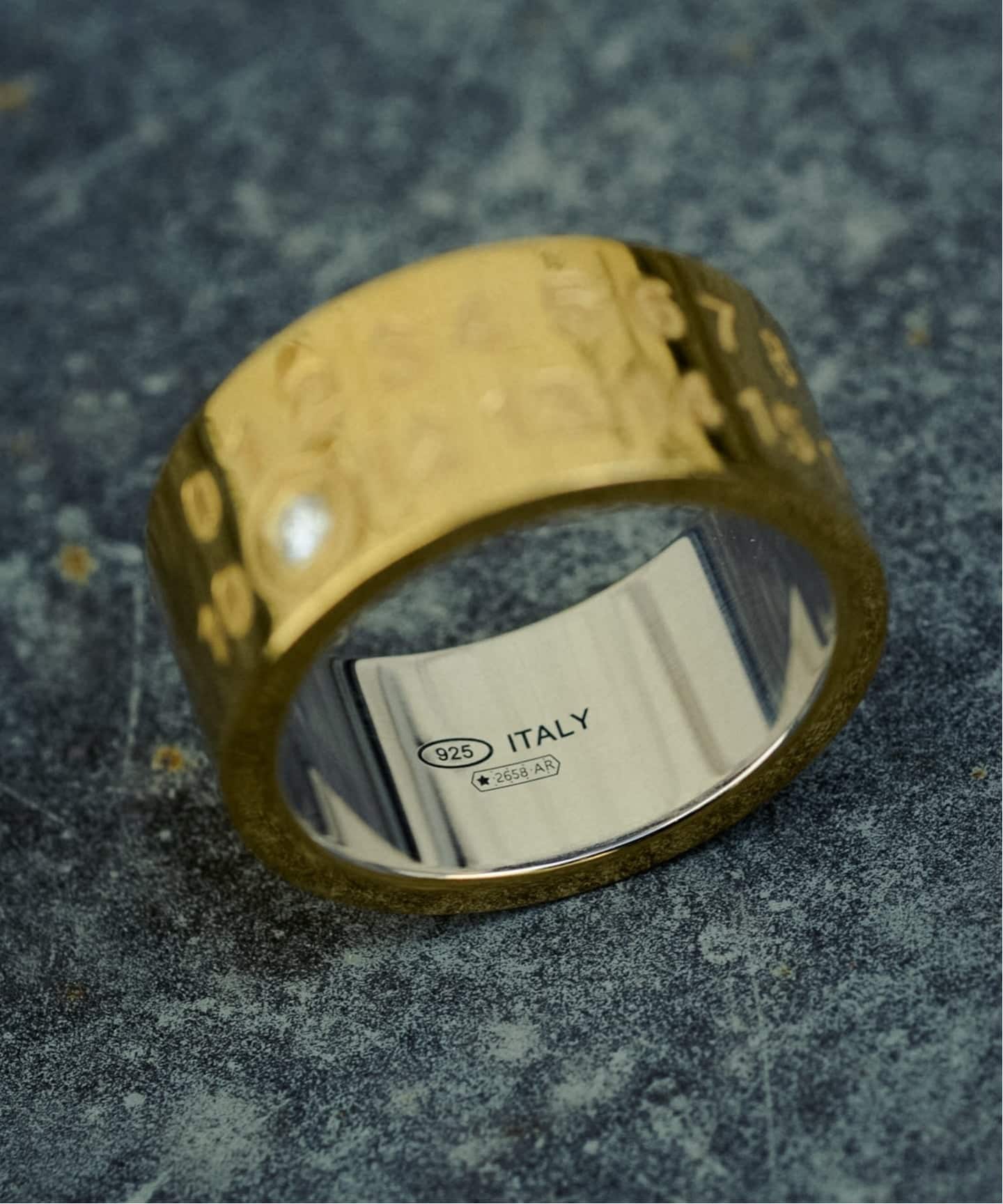 MAISON MARGIELA / メゾン・マルジェラ】ナンバリング ツイスト