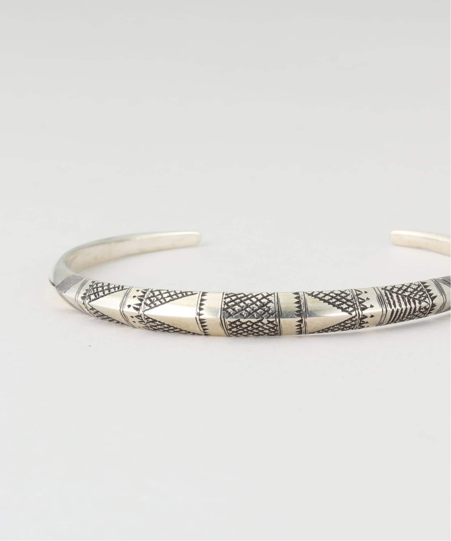 Touareg Silver Jewelry】CT Touareg Bangle4：トゥアレグ バングル
