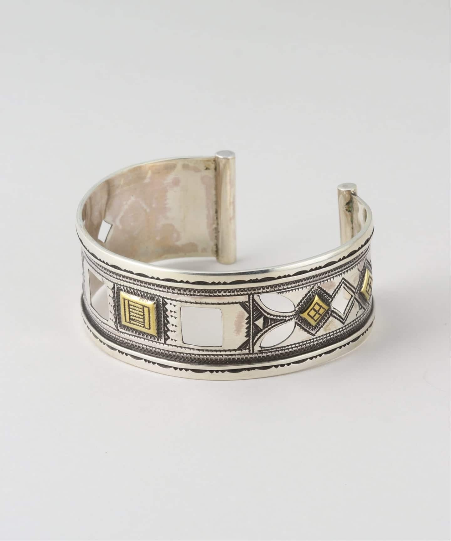 Touareg Silver Jewelry】CT Touareg Bangle22：トゥアレグ バングル