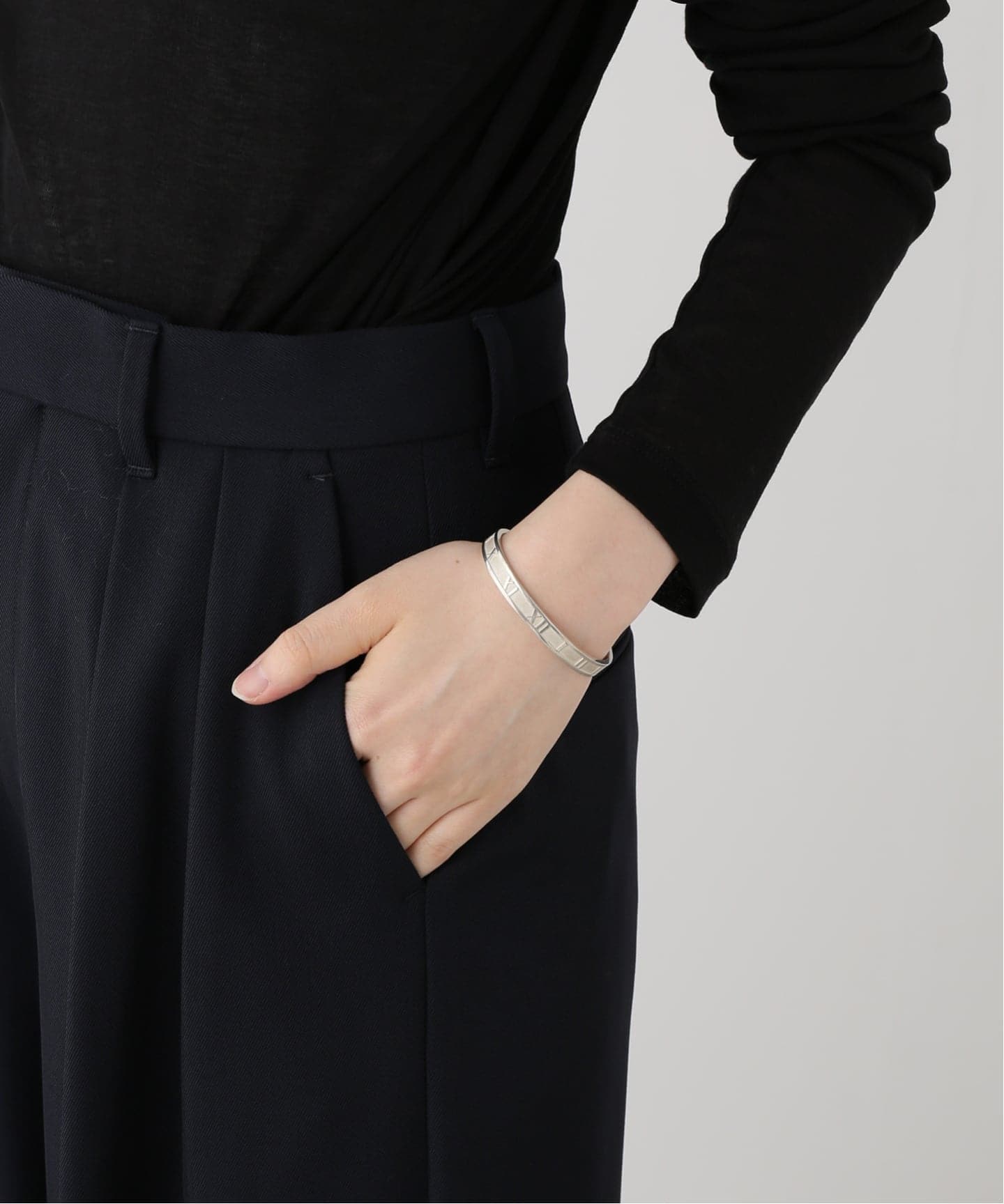 VINTAGE TIFFANY&Co./ティファニー】 Atlas cuff bangle（ブレスレット