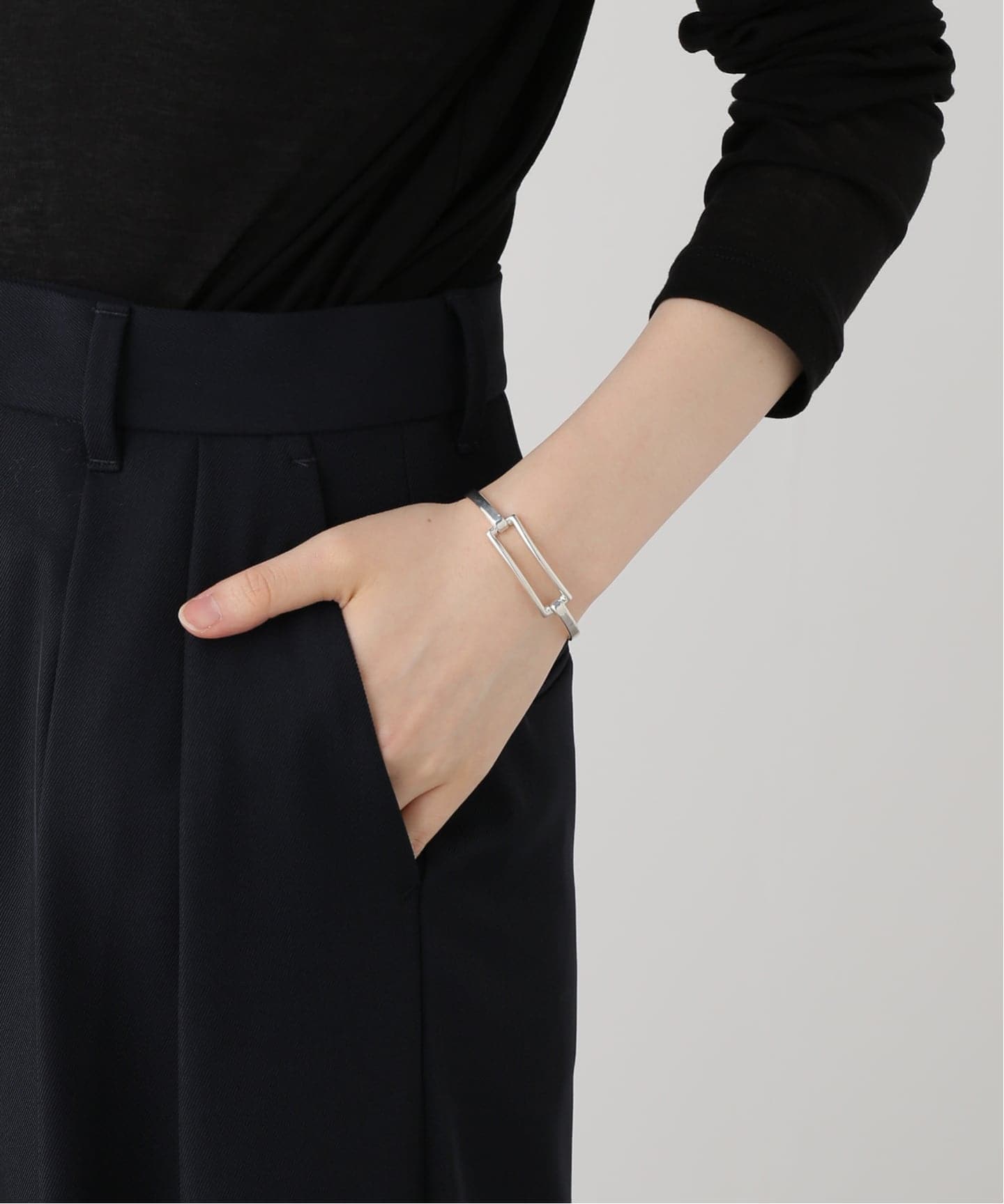 VINTAGE TIFFANY&Co./ティファニー】Open rectangle bangle