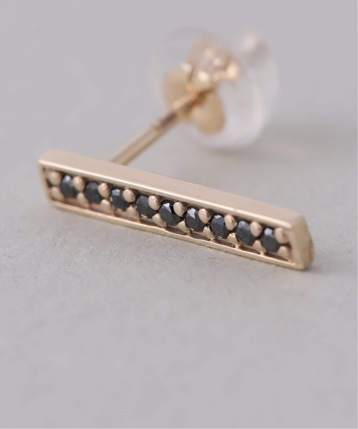 Lilas AUTHENTICリラ ブラックダイヤスクエアガタネックレス+ピアス Lilas AUTHENTICリラ ブラックダイヤスクエアガタネックレス+ピアス