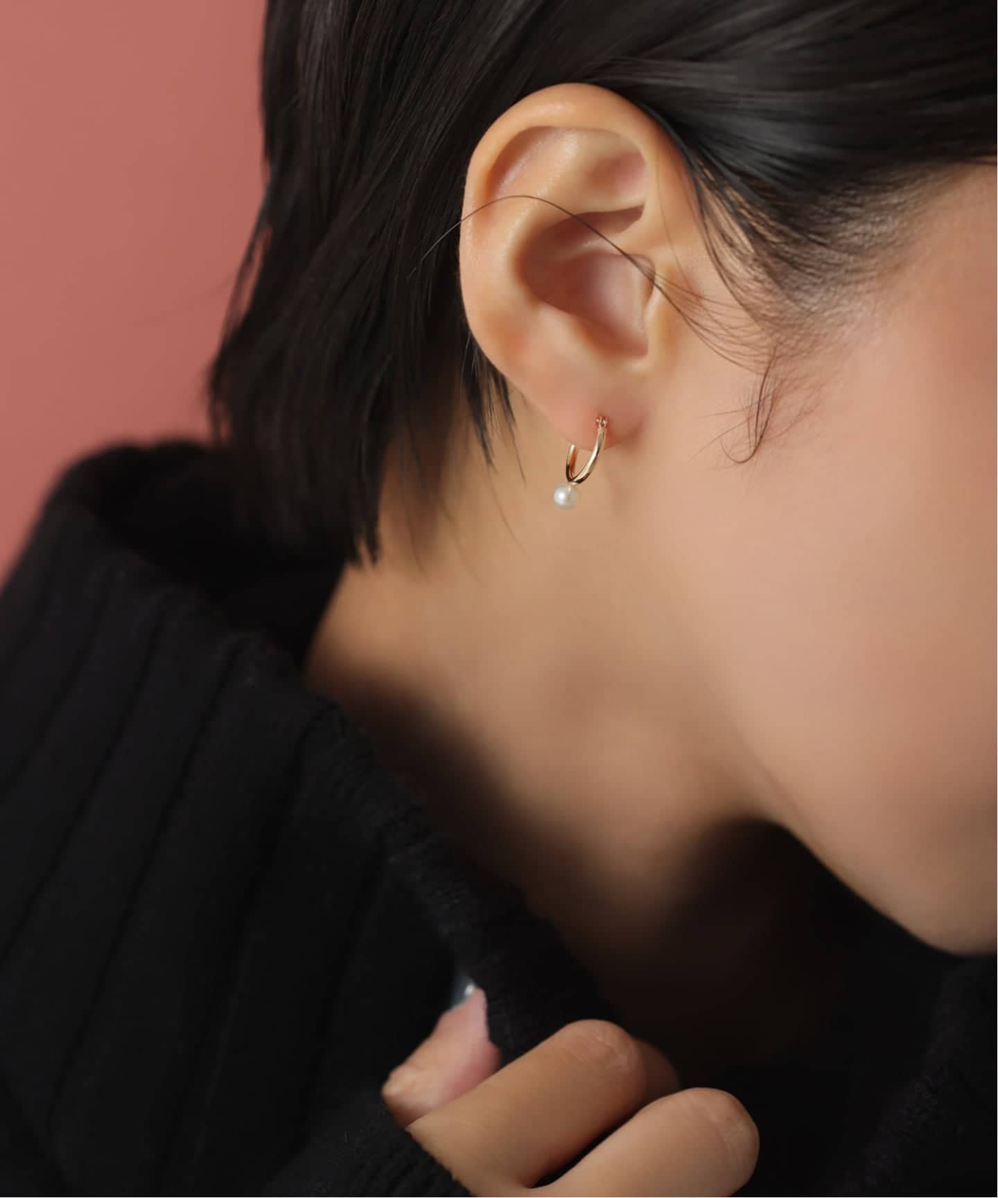 WEB限定》パールフープピアスM K10（両耳）（ピアス（両耳用