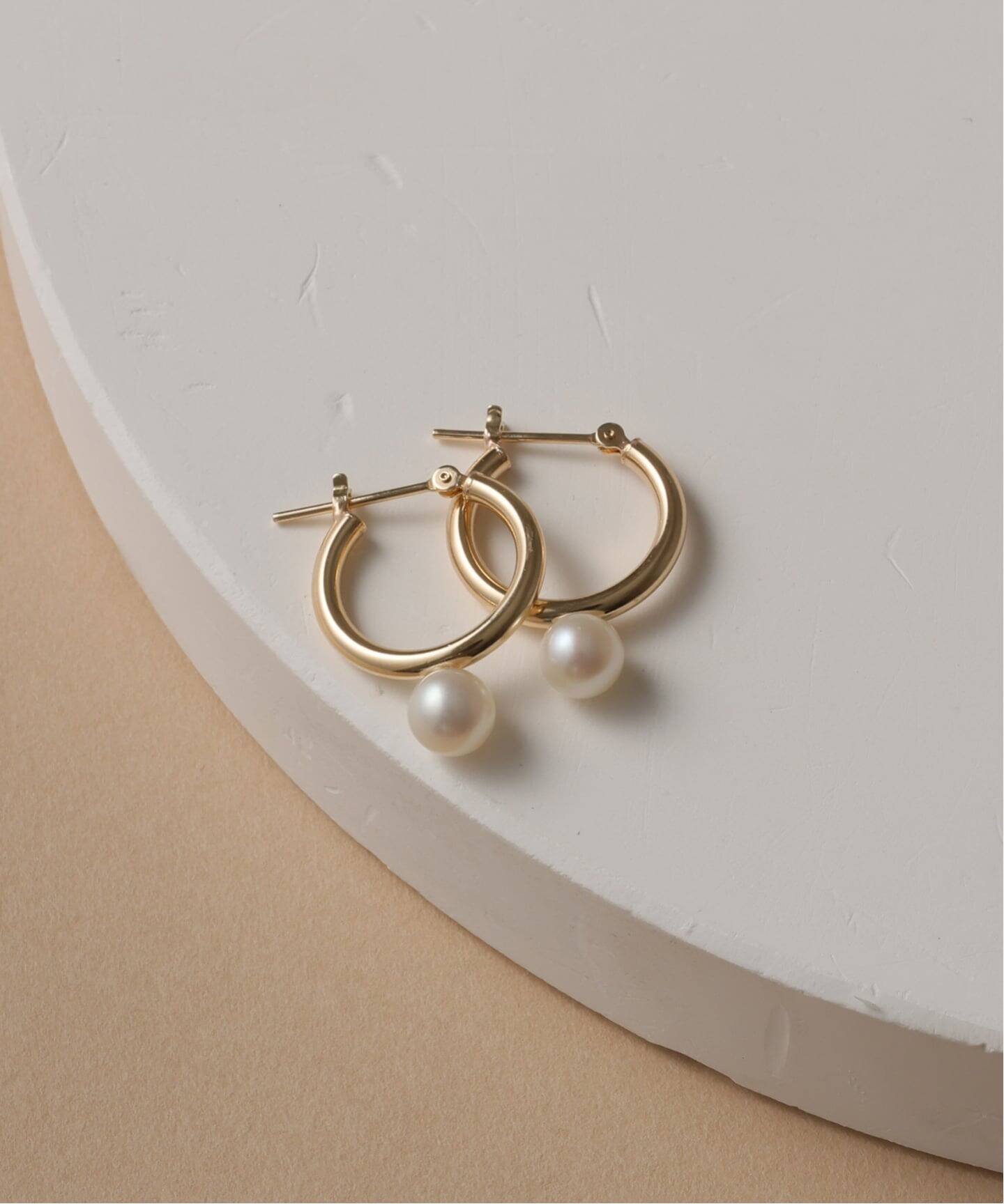 WEB限定予約》パールフープピアスL K10（両耳）（ピアス（両耳用