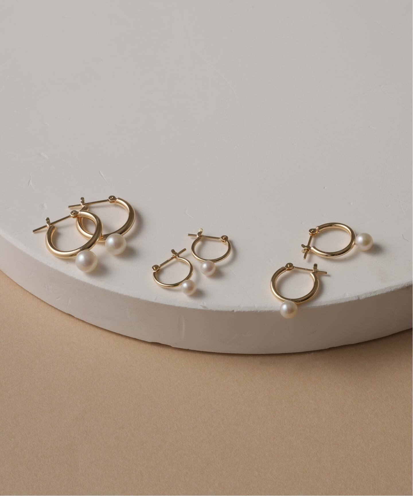 WEB限定》パールフープピアスL K10（両耳）（ピアス（両耳用