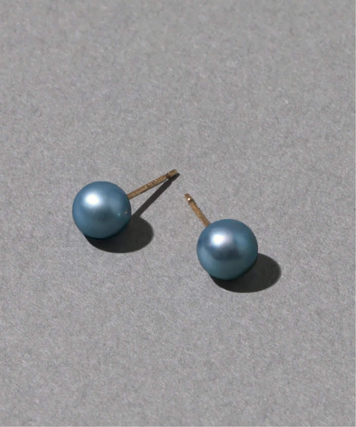 予約》インディゴパール1粒ピンピアス K10(両耳)（ピアス（両耳用
