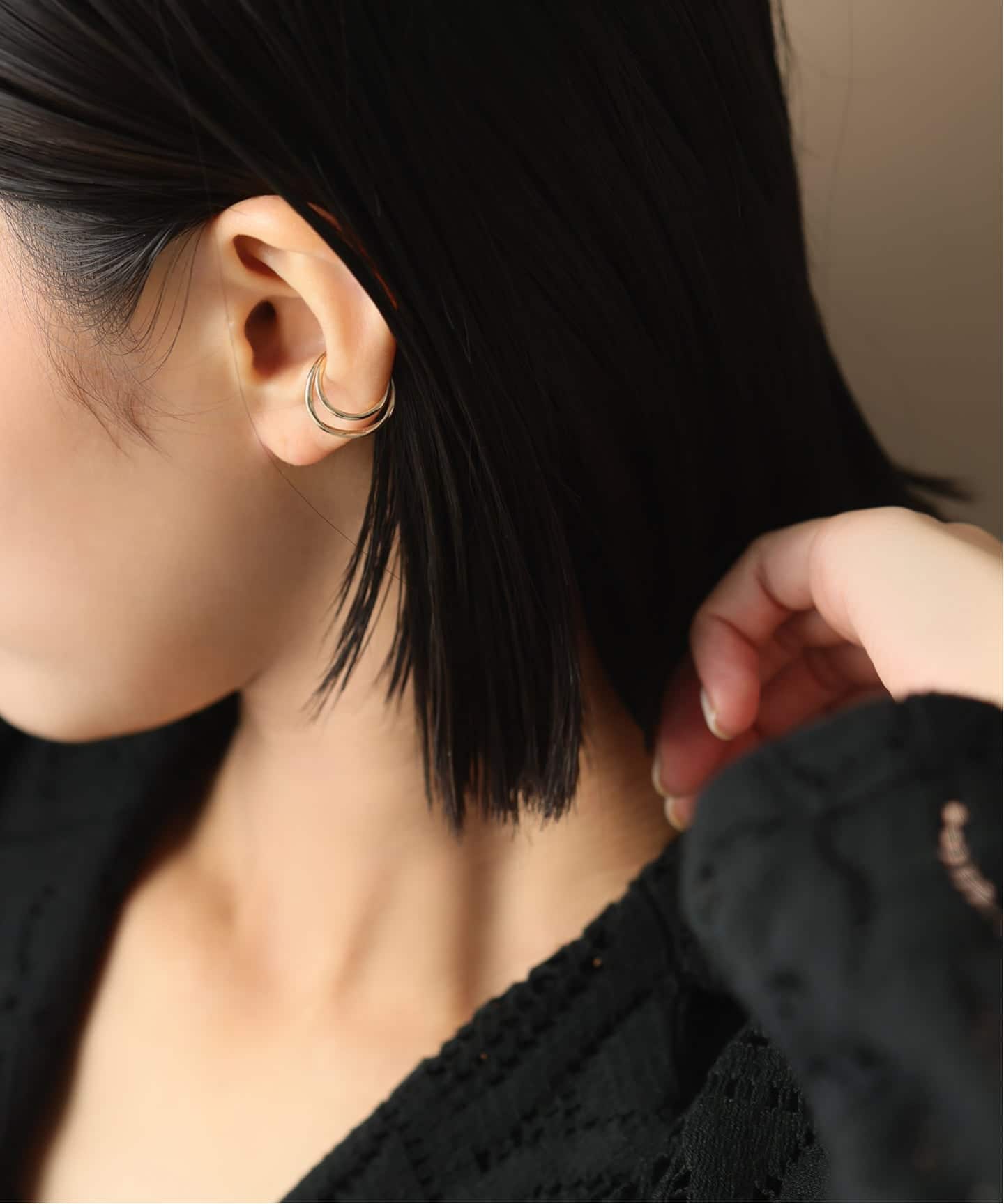 ダブルラインイヤーカフ 新品 Lilas リラ ダブルラインイヤーカフ K10 