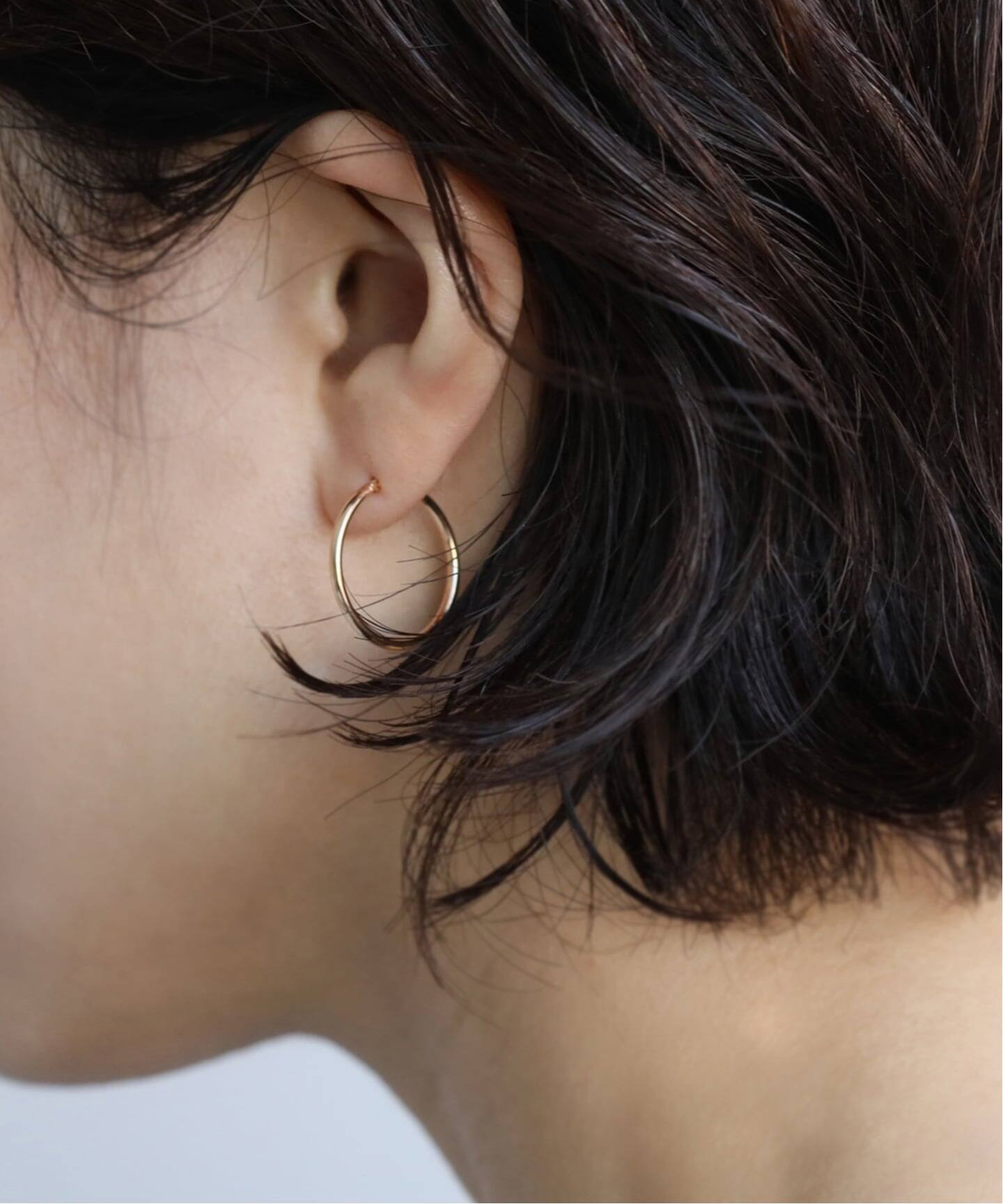 Lilas 1.5パイプ2cmルーフピアス K10（両耳） 1.5パイプ2cmルーフピアス K10（両耳）（ピアス（両耳用））｜Lilas