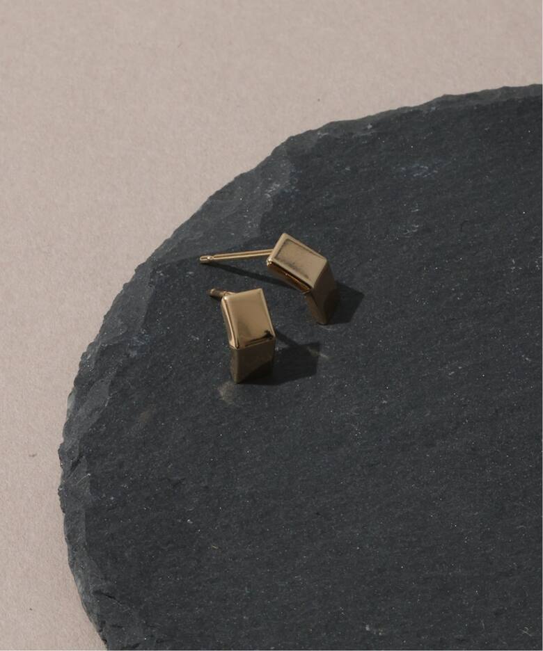 予約》スモールベントピアス K10（両耳）（ピアス（両耳用））｜Lilas 