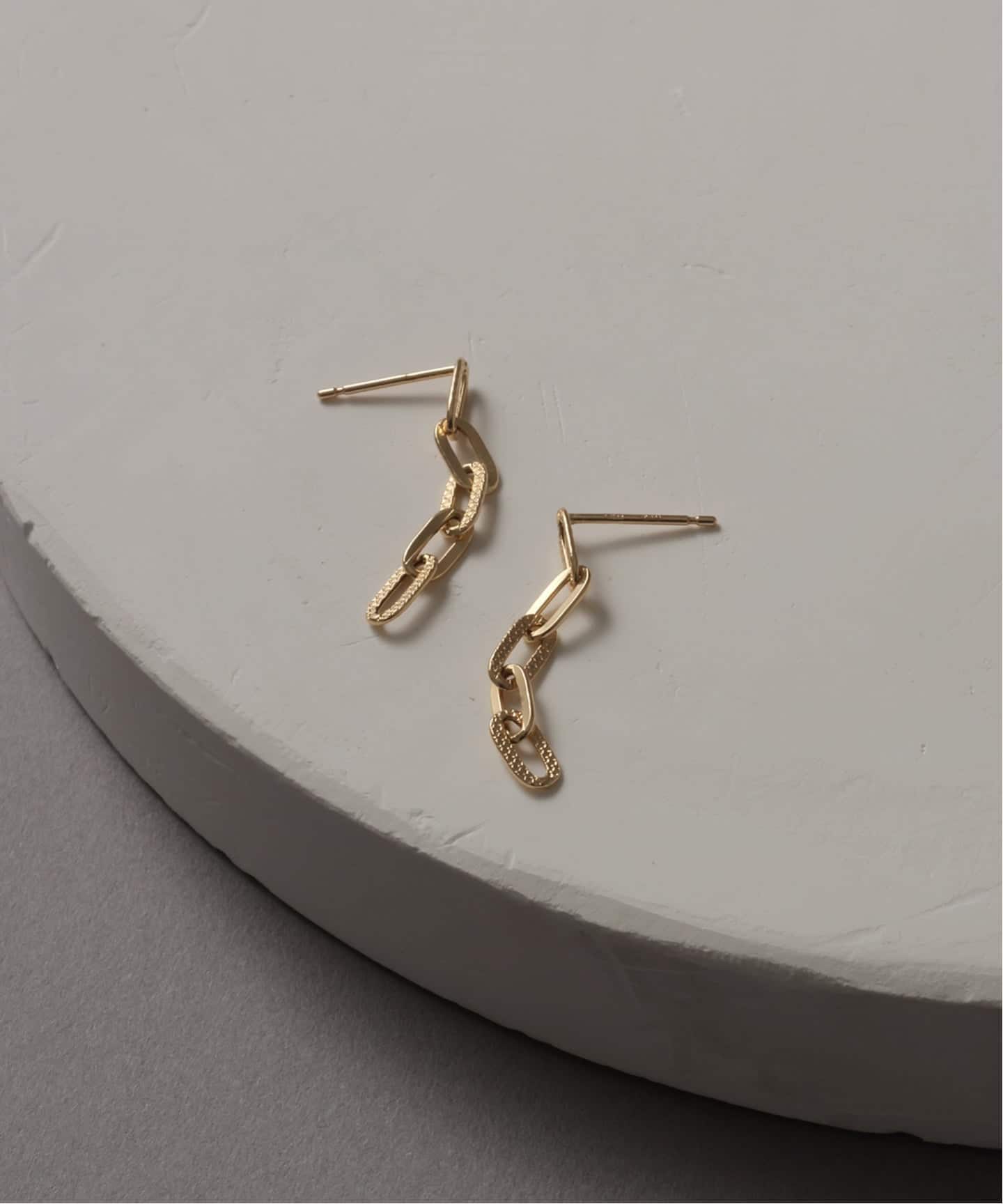 プレイドクリップチェーンピアス K10（両耳）（ピアス（両耳用