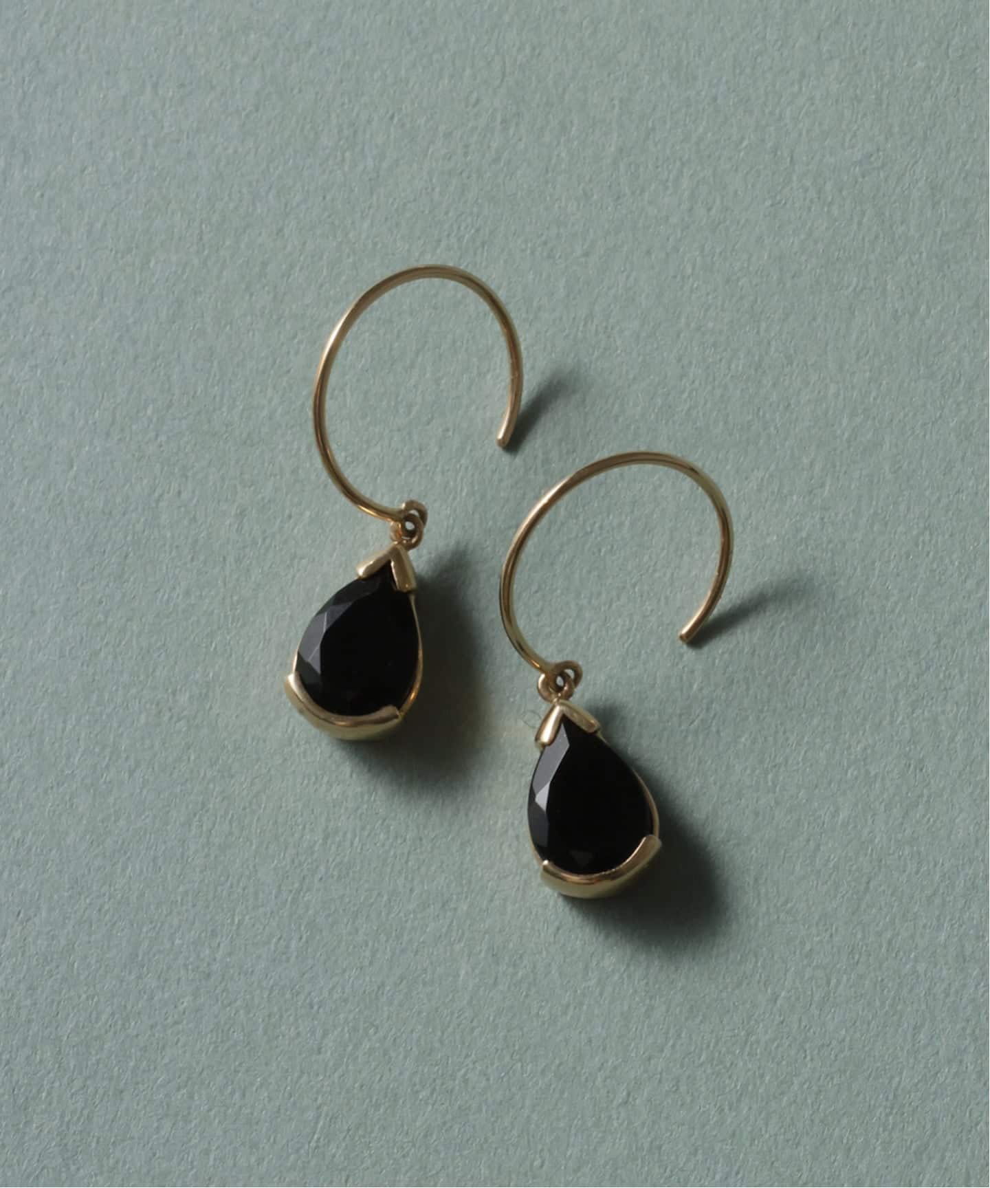 ペアシェイプオニキスフープピアス K10（両耳）（ピアス（両耳用