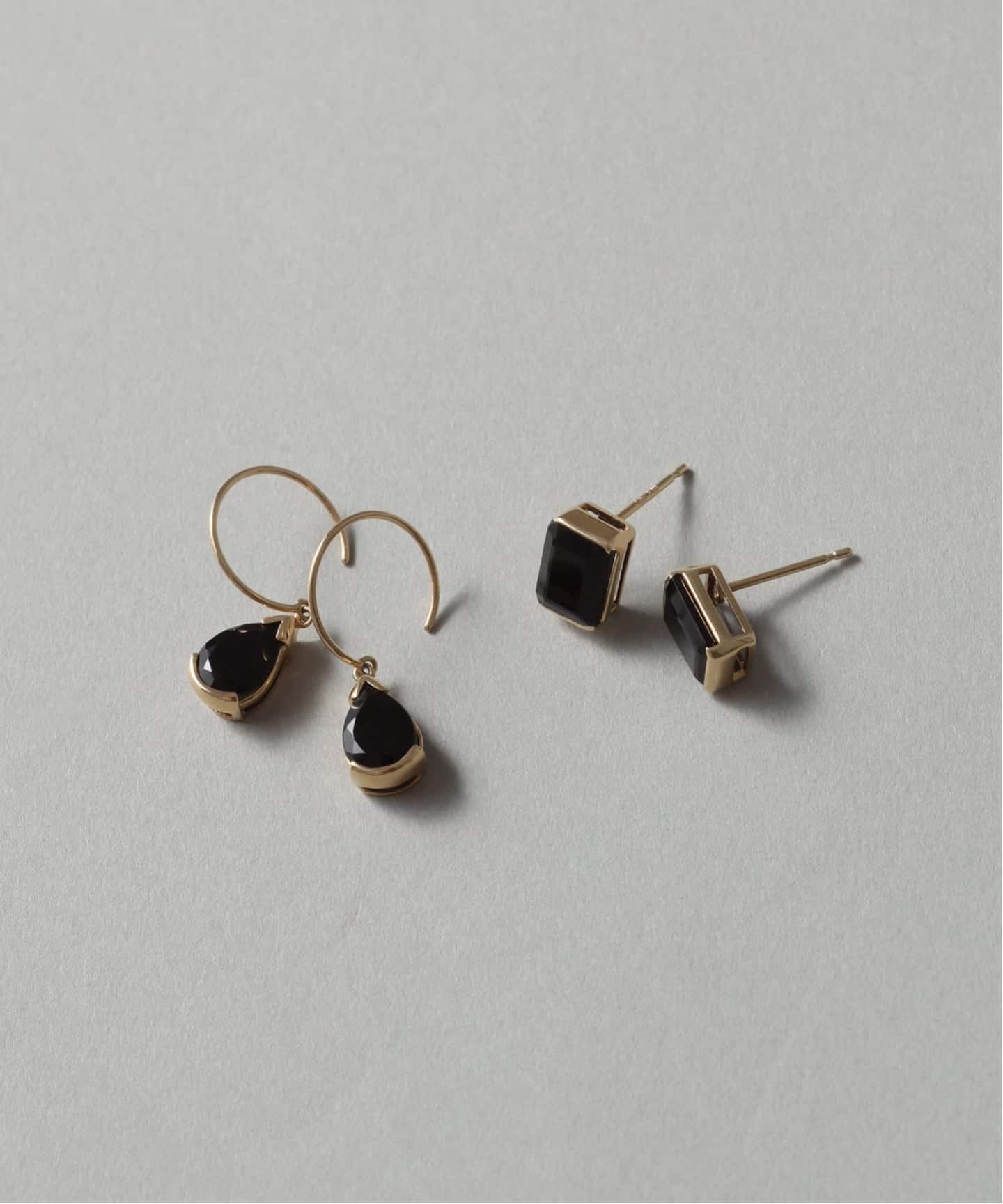 ペアシェイプオニキスフープピアス K10（両耳）（ピアス（両耳用