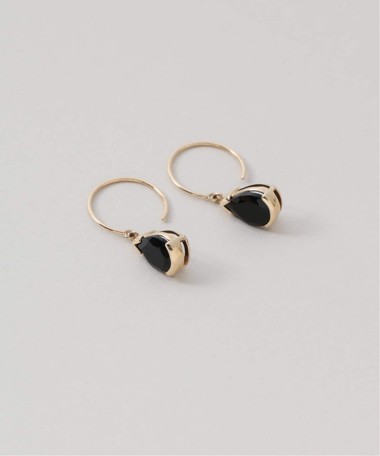 ペアシェイプオニキスフープピアス K10（両耳）（ピアス（両耳用