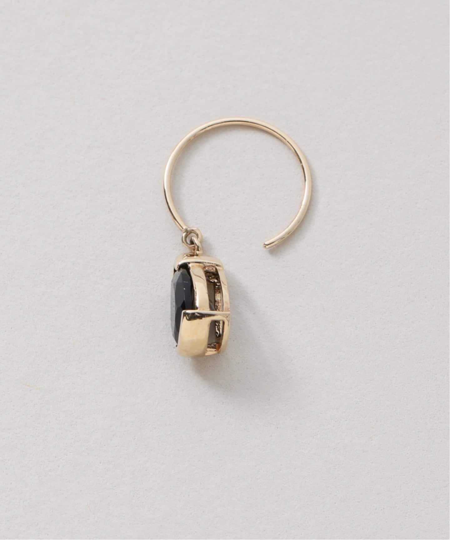 今季　Lilas リラ　 ペアシェイプオニキスフープピアス K10（両耳） ペアシェイプオニキスフープピアス K10（両耳）（ピアス（両耳用