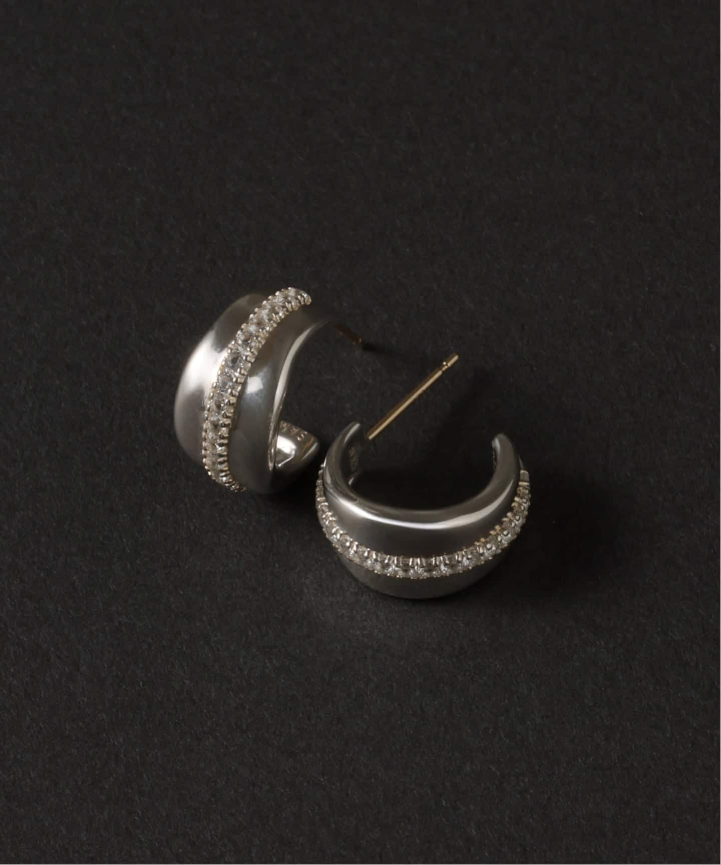 SAMH by LILAS】ホワイトトパーズラインピアス SV（両耳）（ピアス（両