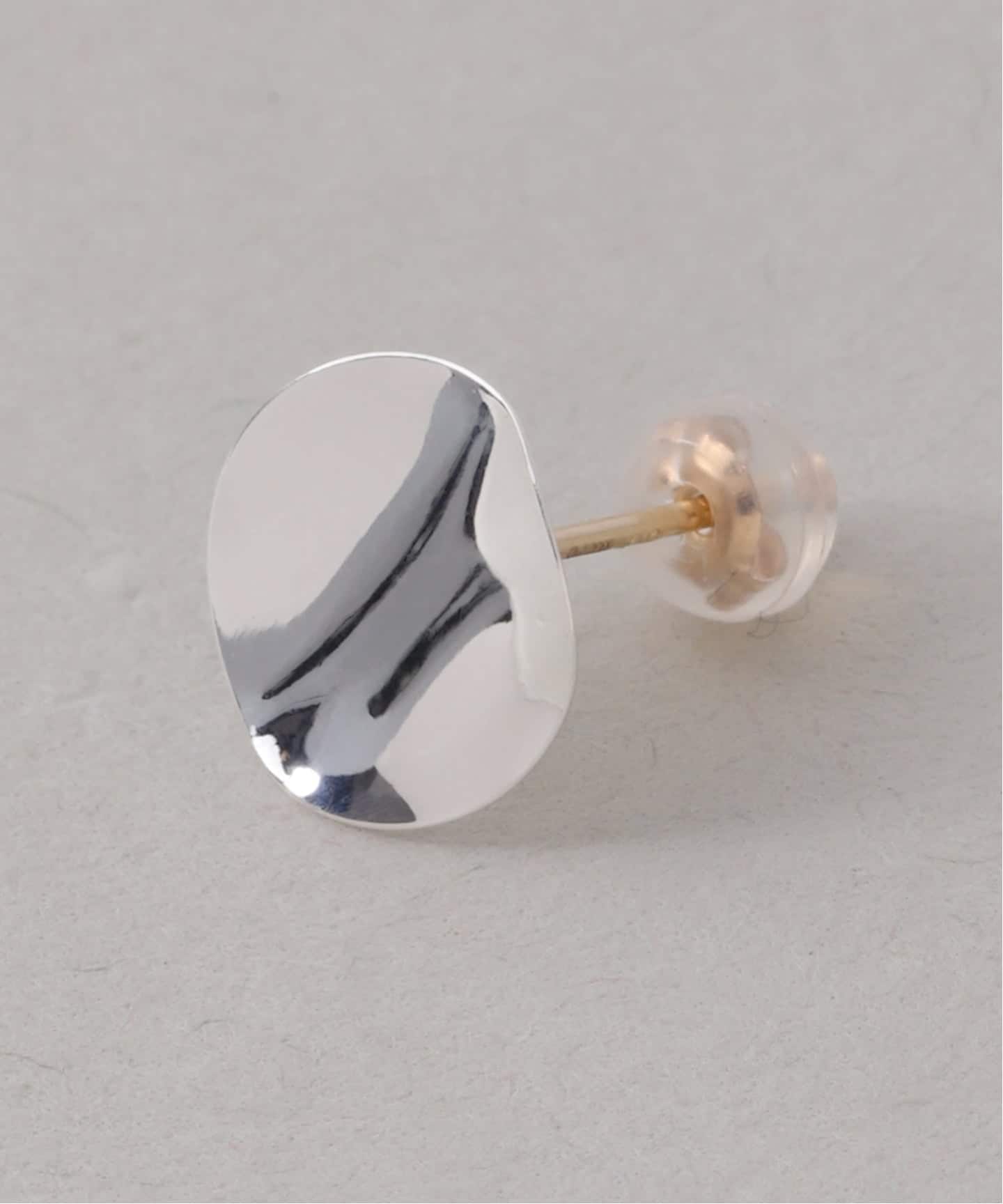 saborami 陶器製 ホワイト プレート ピアス 両耳用 WEB限定》【SAMH by LILAS】ウェーブプレートピアス SV（両耳