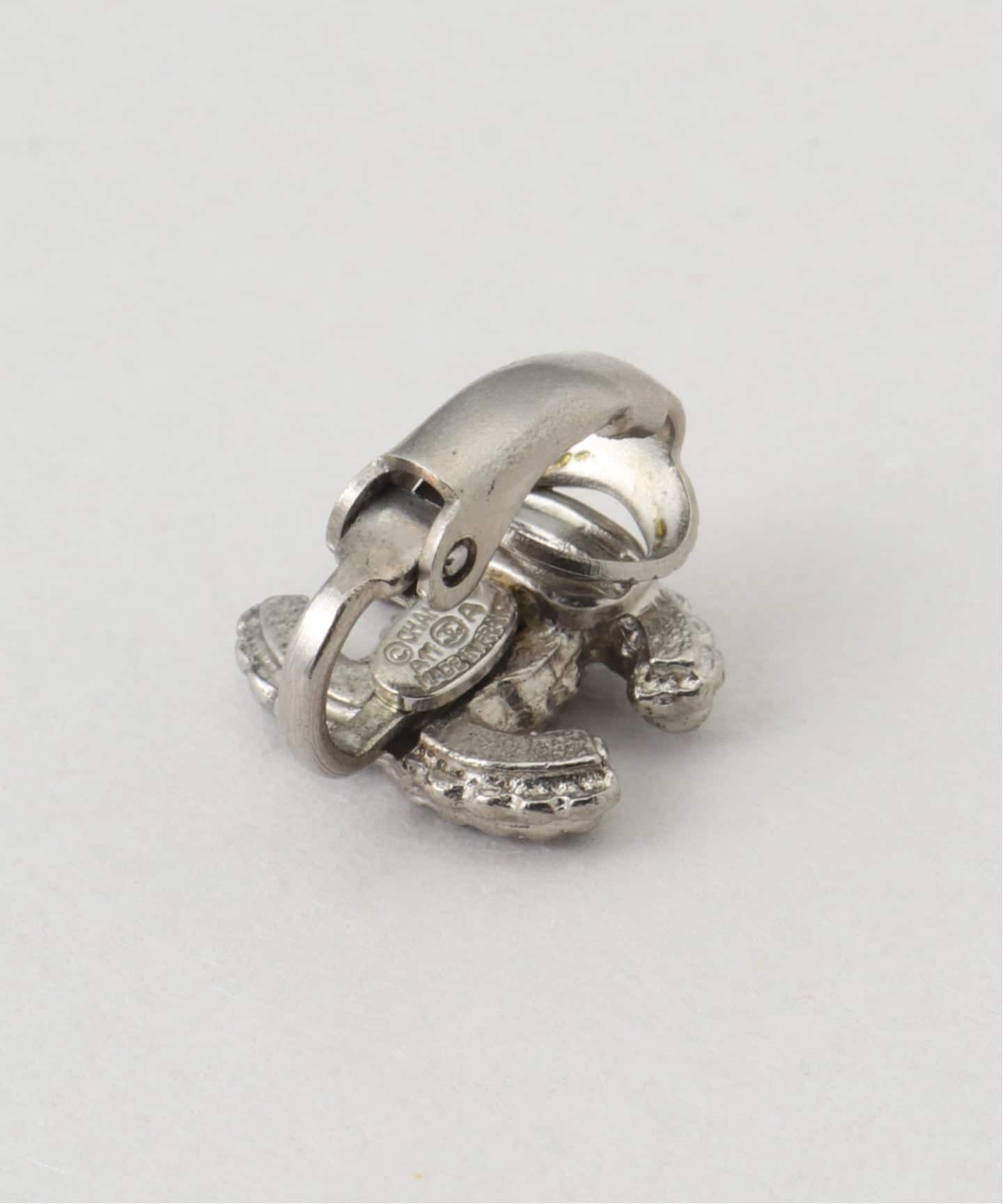 VINTAGE CHANEL/シャネル】earring(両耳)（イヤリング）｜DECOUVERTE