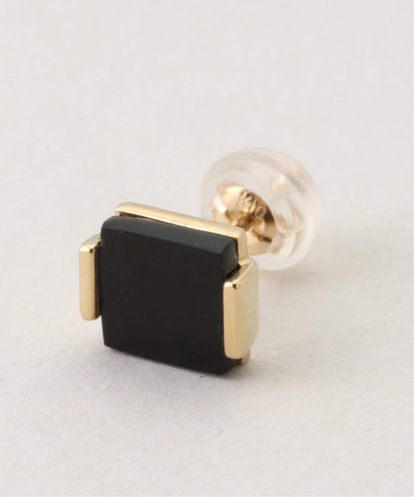 DECOUVERTE ☆ 10K square onyx pierce(両耳) 10K square onyx pierce(両耳)（ピアス（両耳用））｜DECOUVERTE