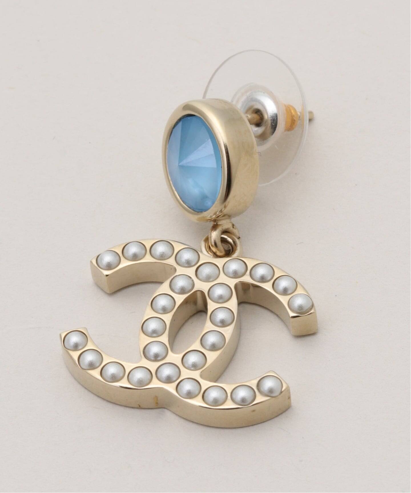 CHANEL/シャネル】CC pierce pearl(両耳)（ピアス（両耳用