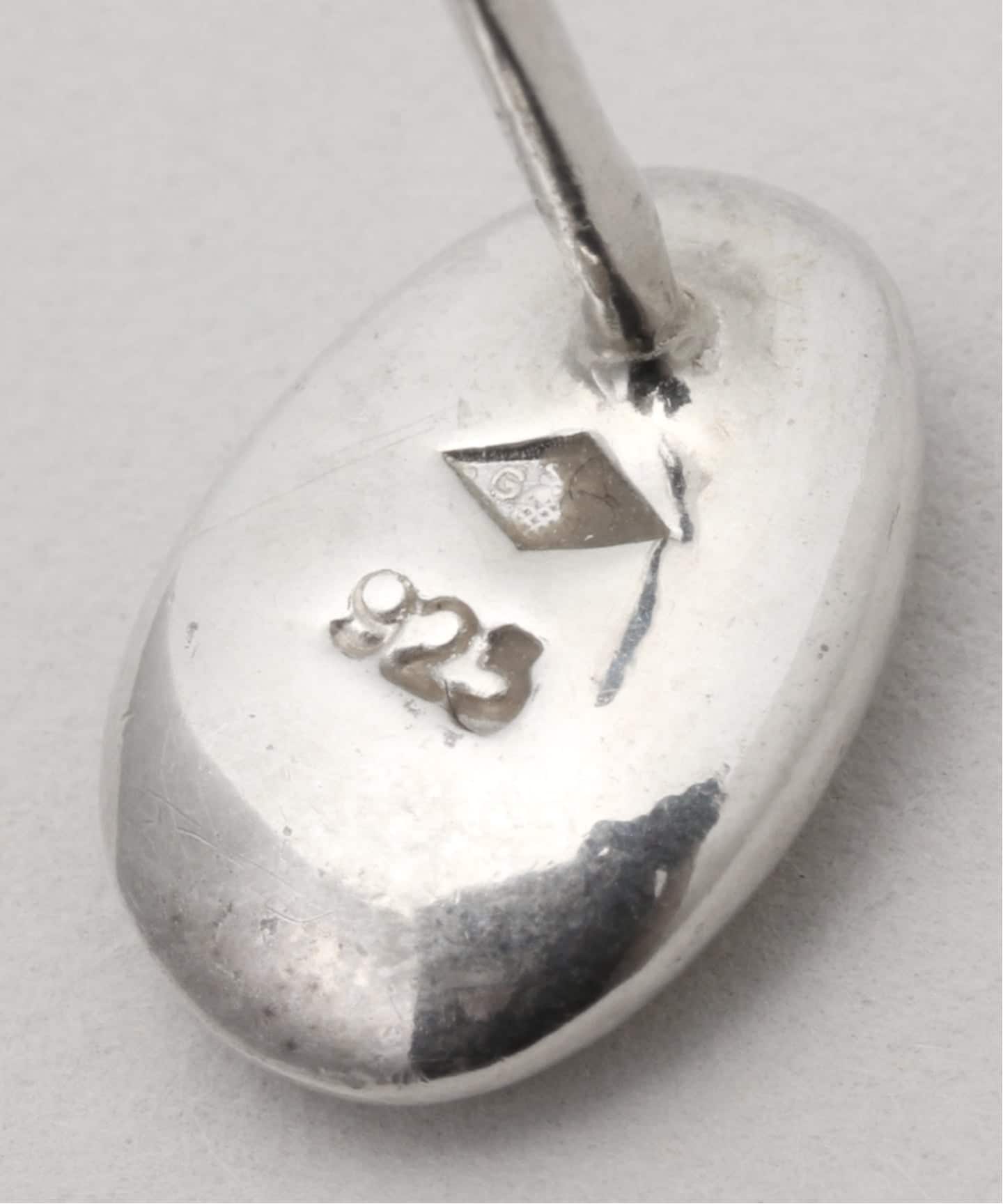 CHANEL シャネル　ロゴデザイン ピアス(両耳用) VINTAGE CHANEL/シャネル】pierce logo oval (両耳)（ピアス（両耳用