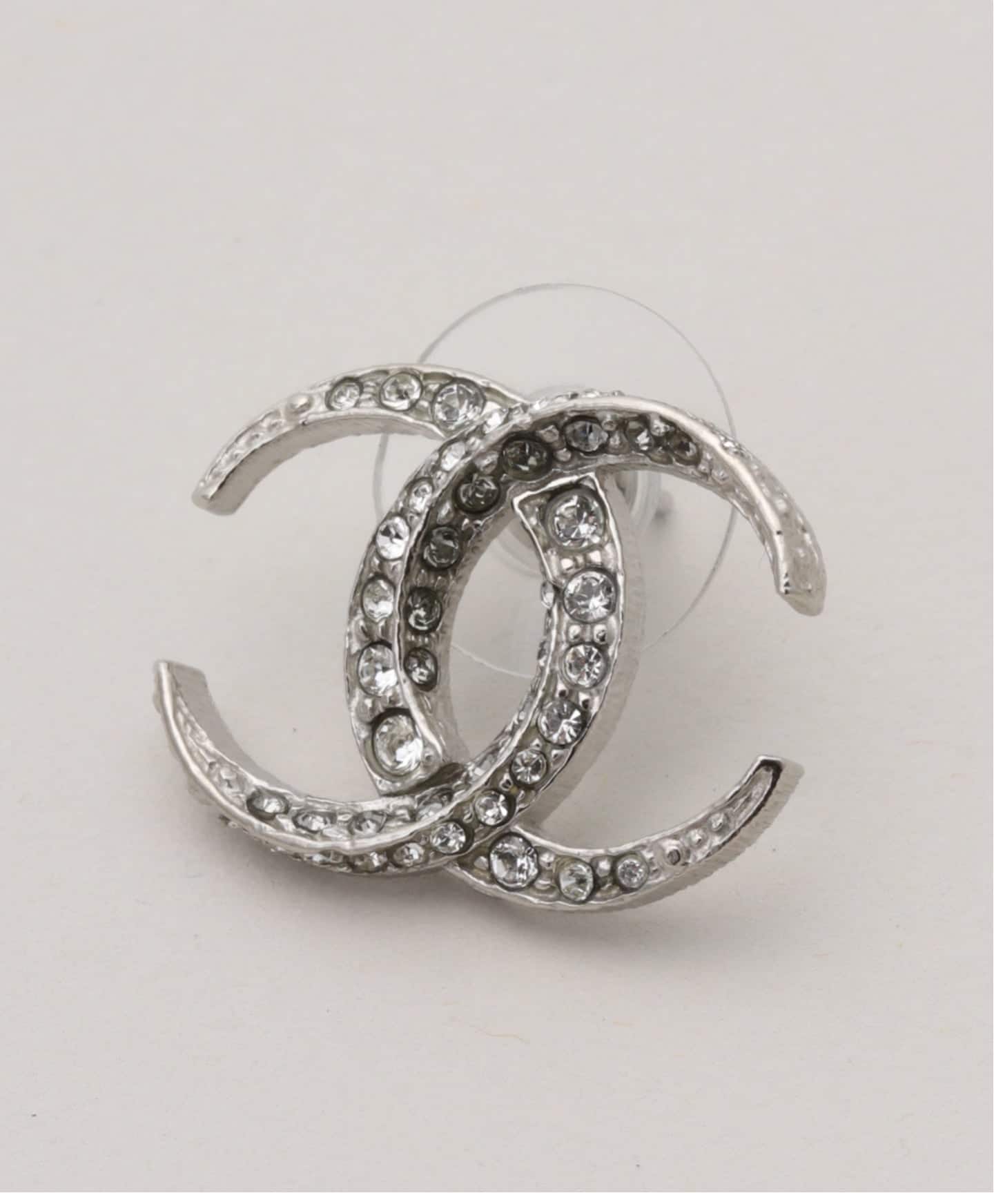 VINTAGE CHANEL/シャネル】CC pierce(両耳)（ピアス（両耳用