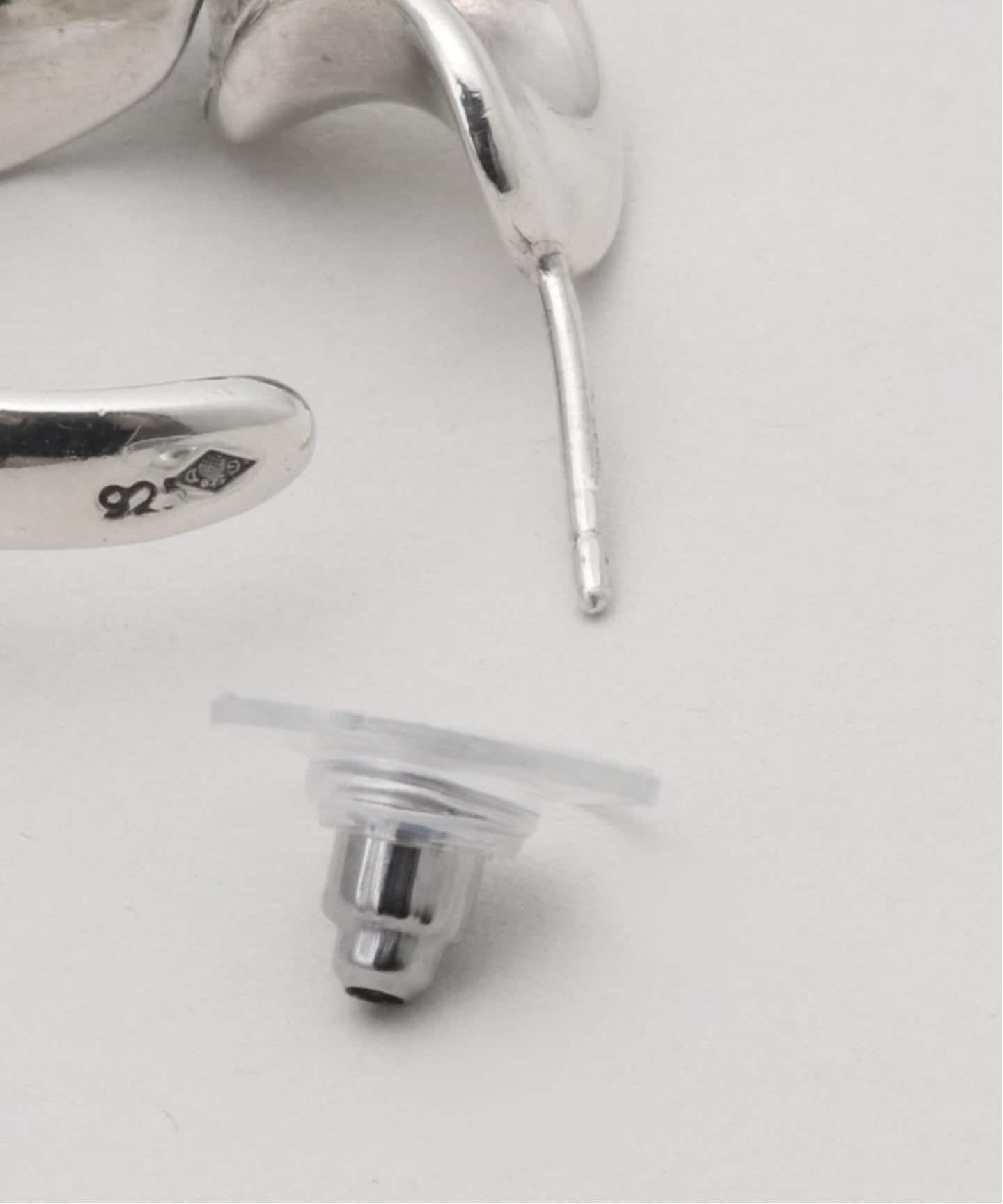VINTAGE CHANEL/シャネル】pierce hoop twist(両耳)（ピアス（両耳用